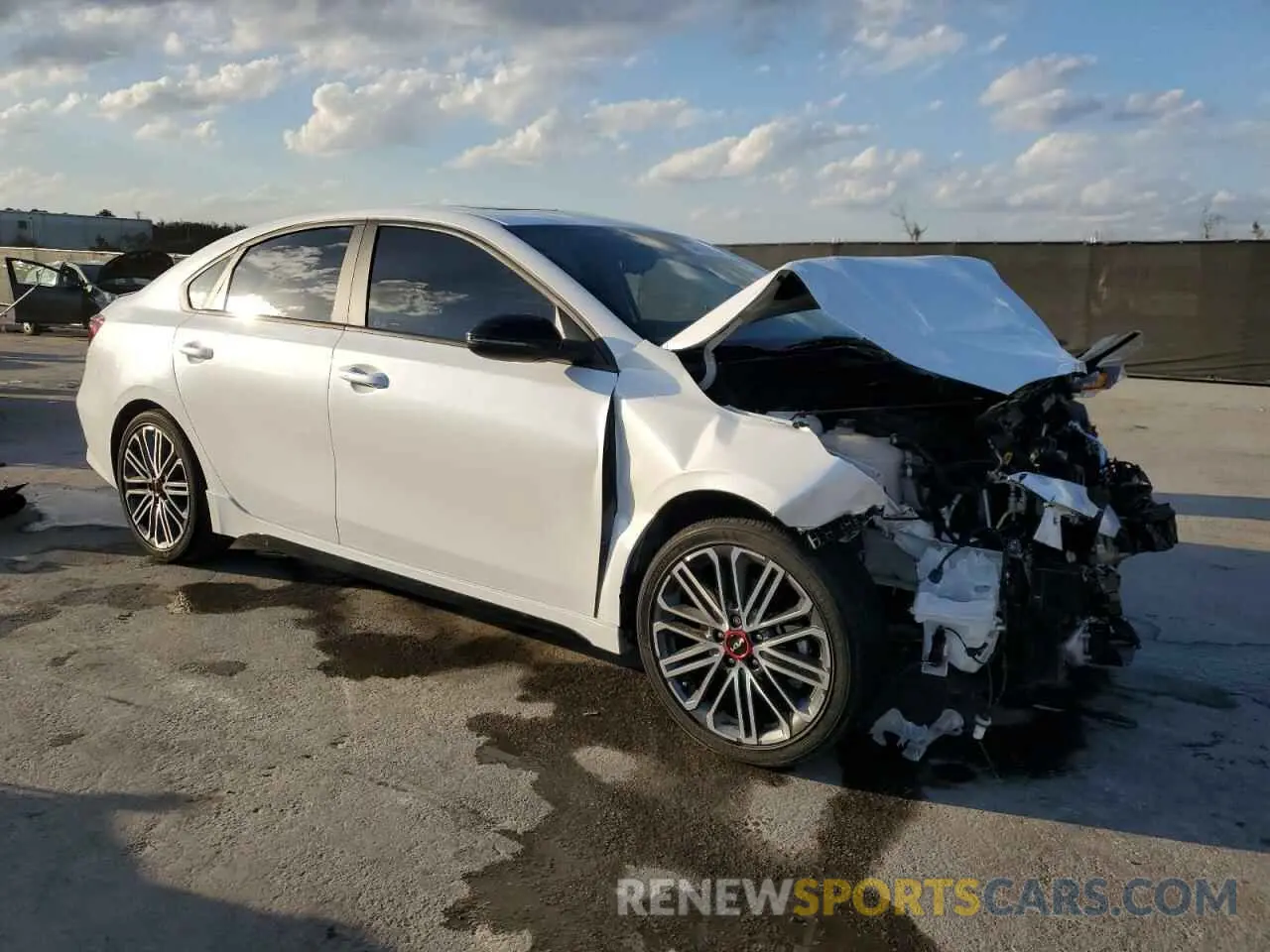 4 Photograph of a damaged car 3KPF44AC6NE488321 KIA FORTE 2022