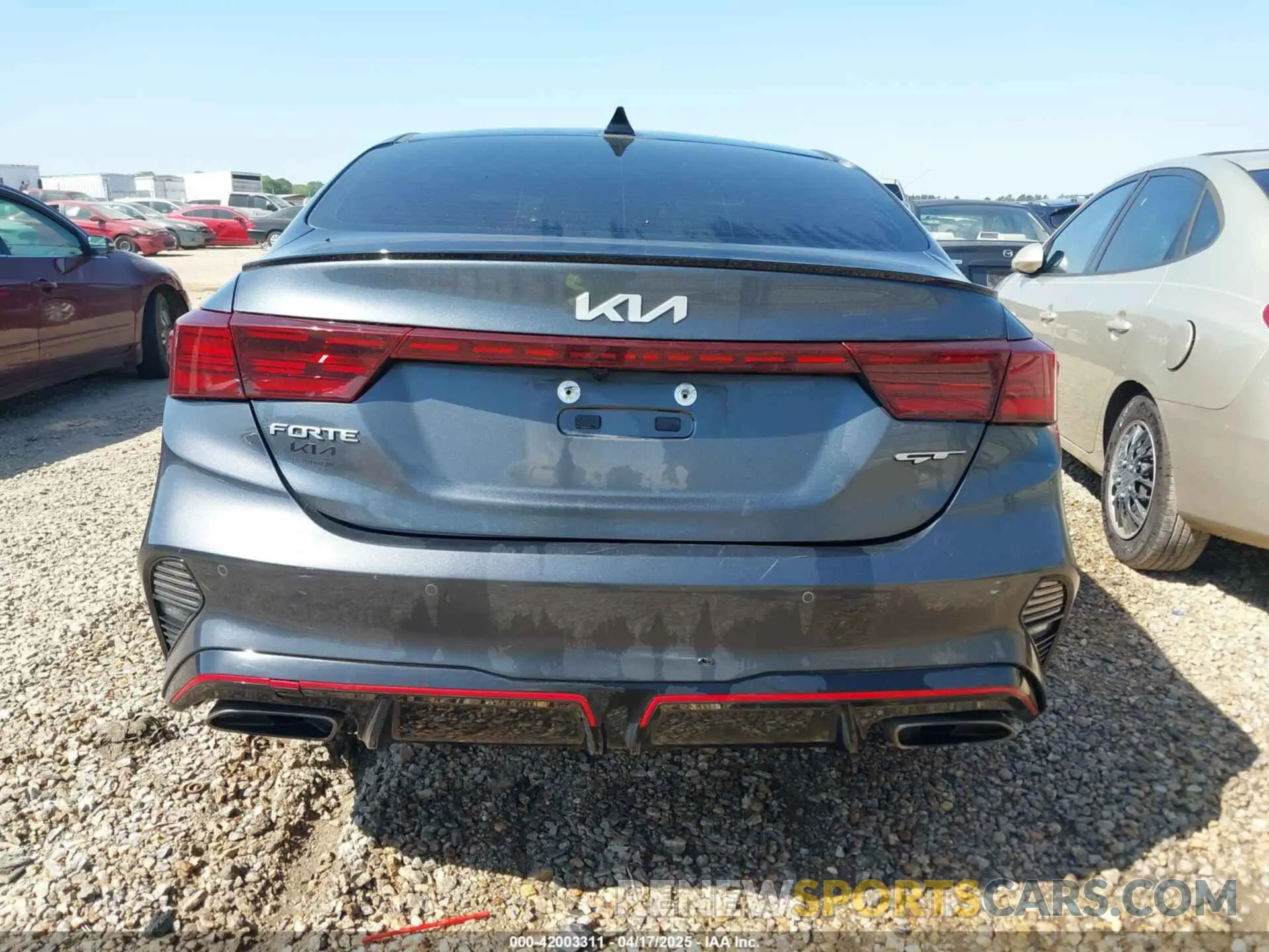 16 Photograph of a damaged car 3KPF44AC7NE473424 KIA FORTE 2022
