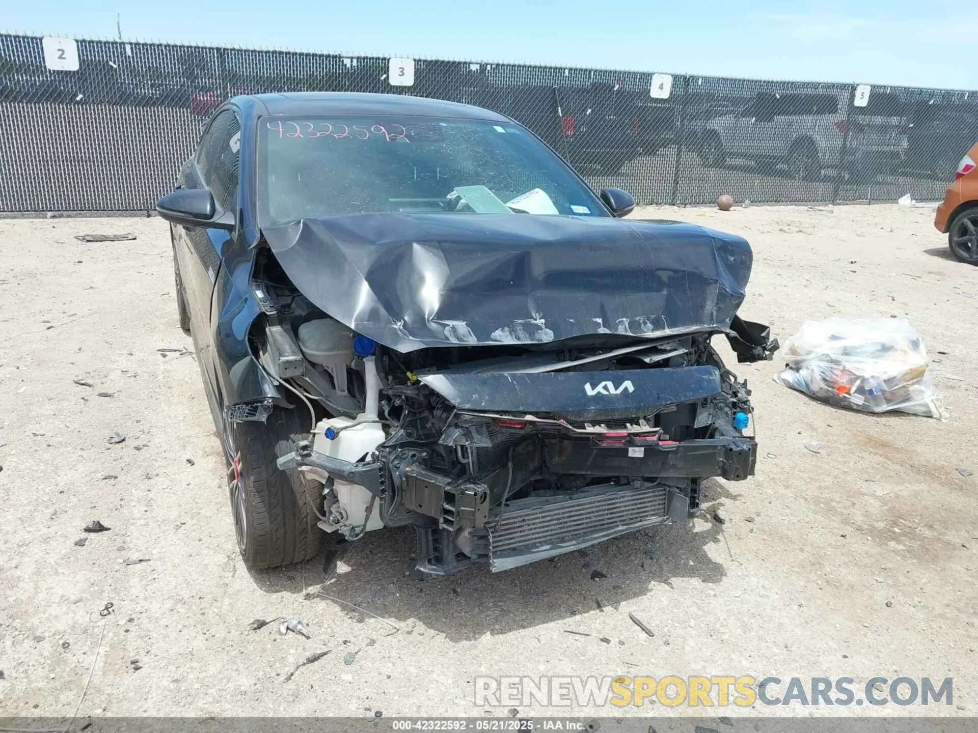 1 Photograph of a damaged car 3KPF44AC8NE447642 KIA FORTE 2022
