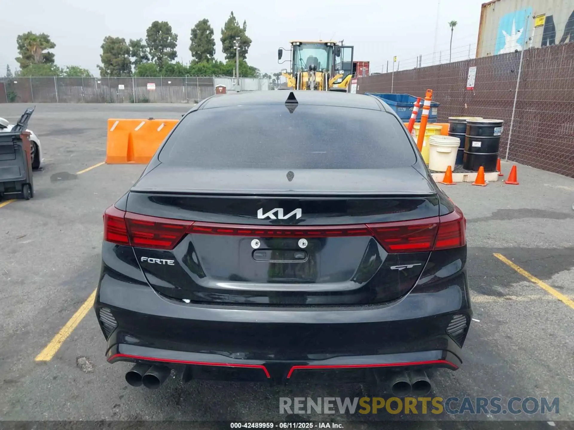 16 Photograph of a damaged car 3KPF44AC9NE492704 KIA FORTE 2022