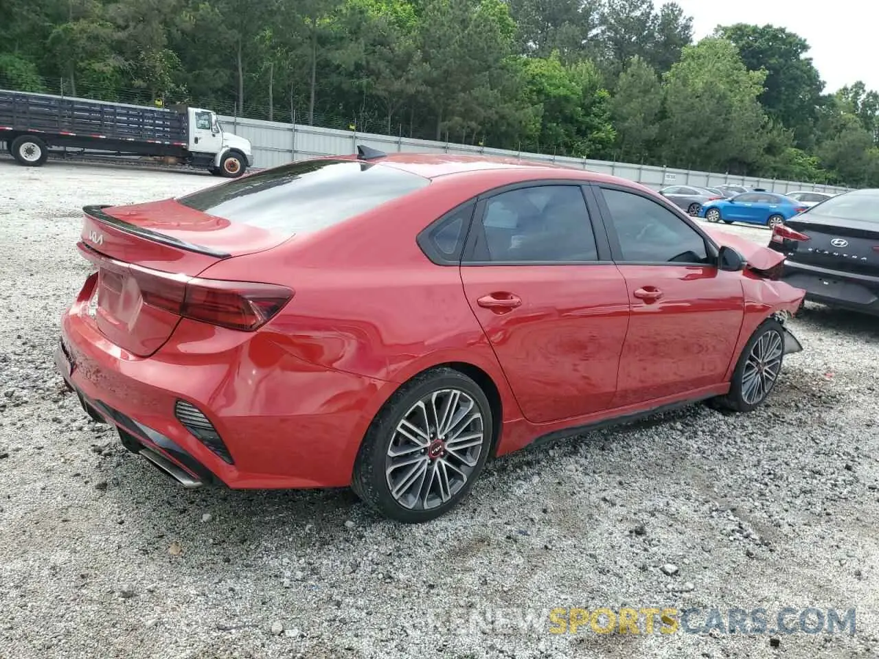3 Photograph of a damaged car 3KPF44AC9NE495554 KIA FORTE 2022