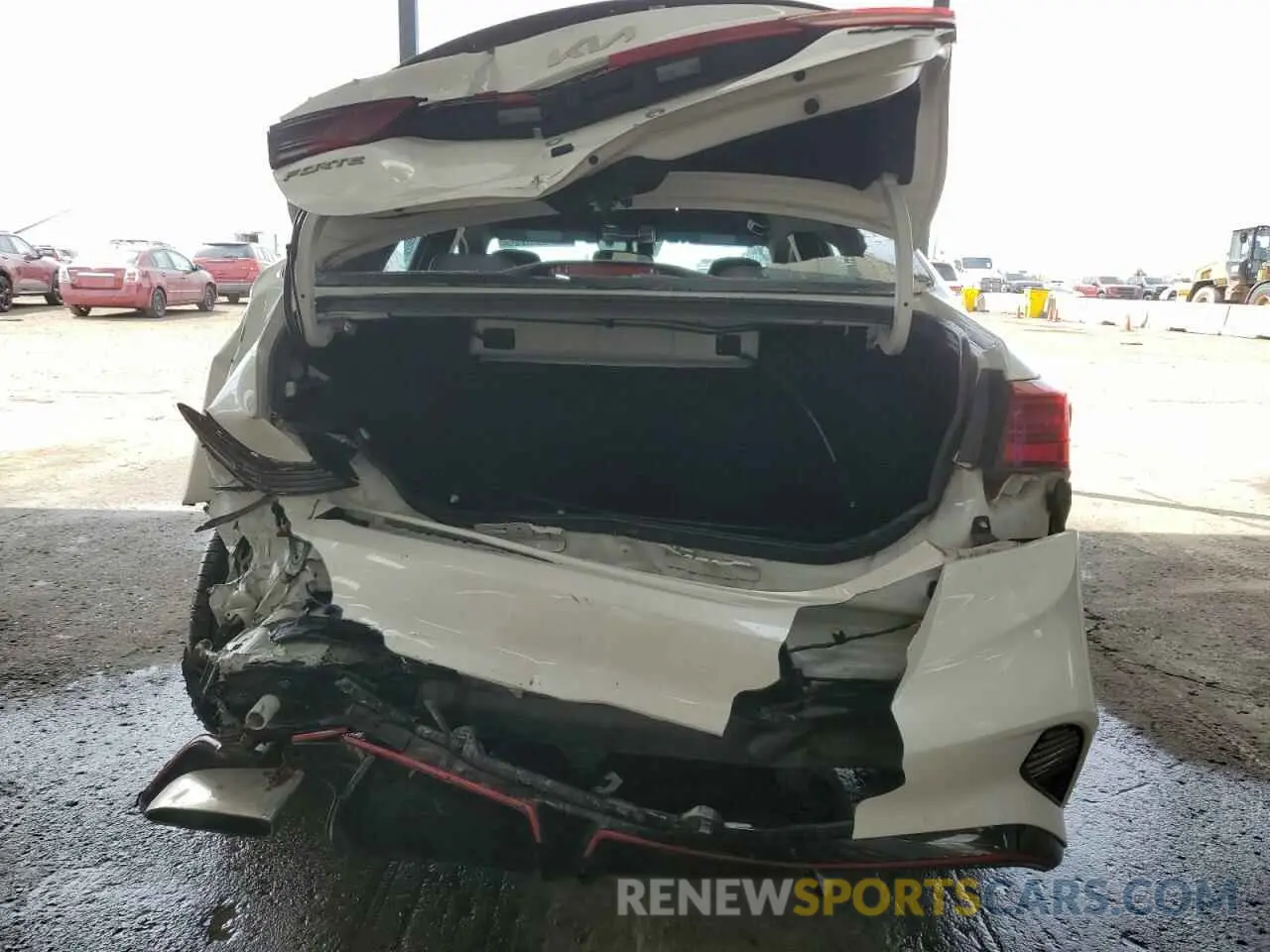 6 Photograph of a damaged car 3KPF44ACXNE462465 KIA FORTE 2022