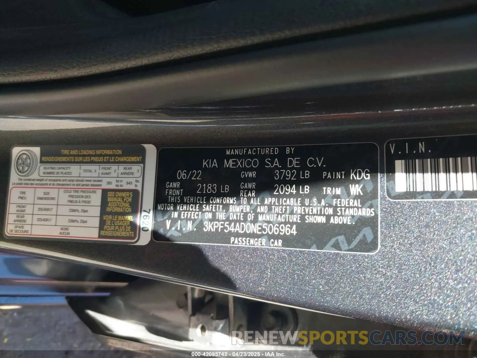 9 Photograph of a damaged car 3KPF54AD0NE506964 KIA FORTE 2022