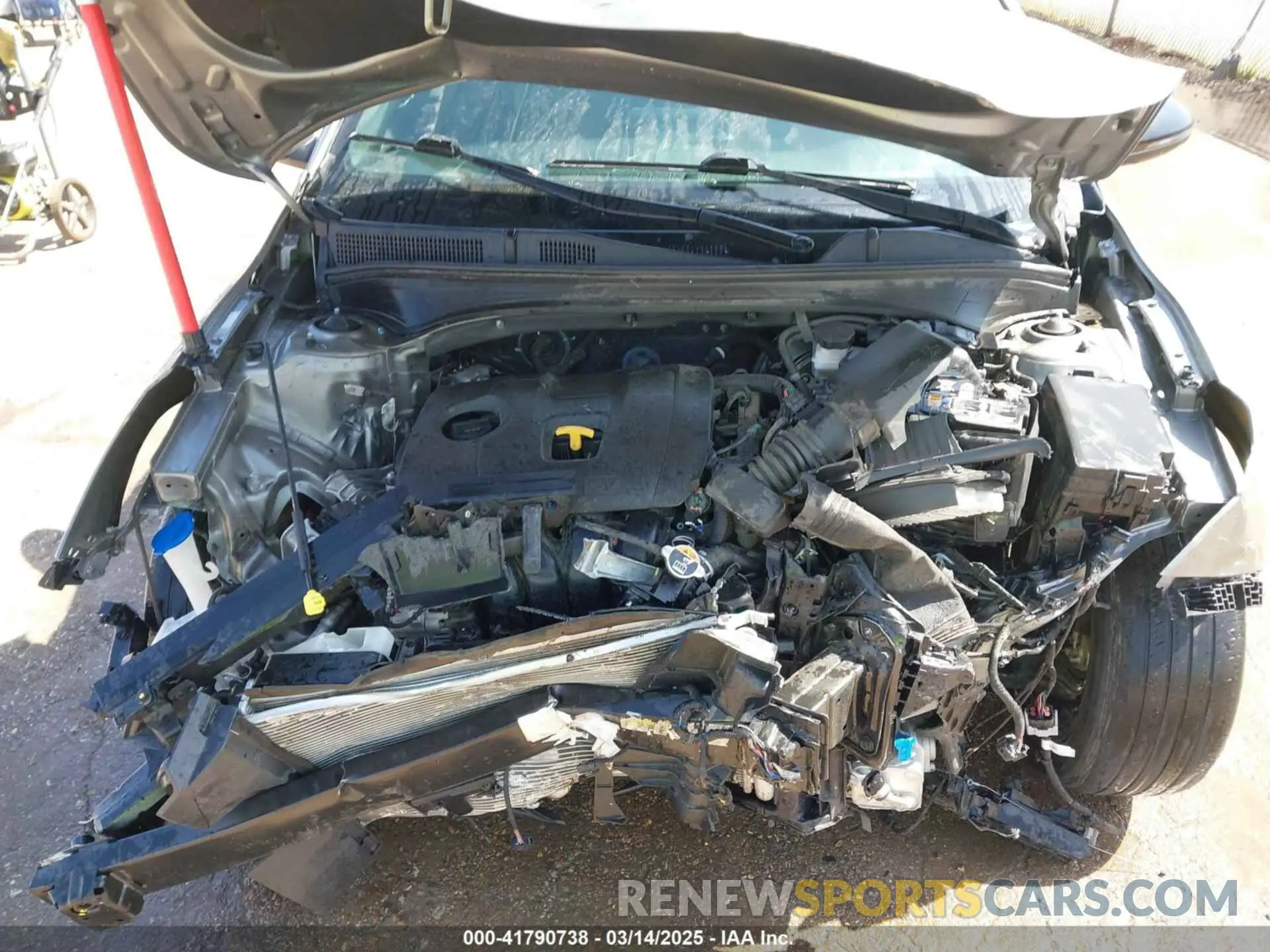 10 Photograph of a damaged car 3KPF54AD1NE435919 KIA FORTE 2022