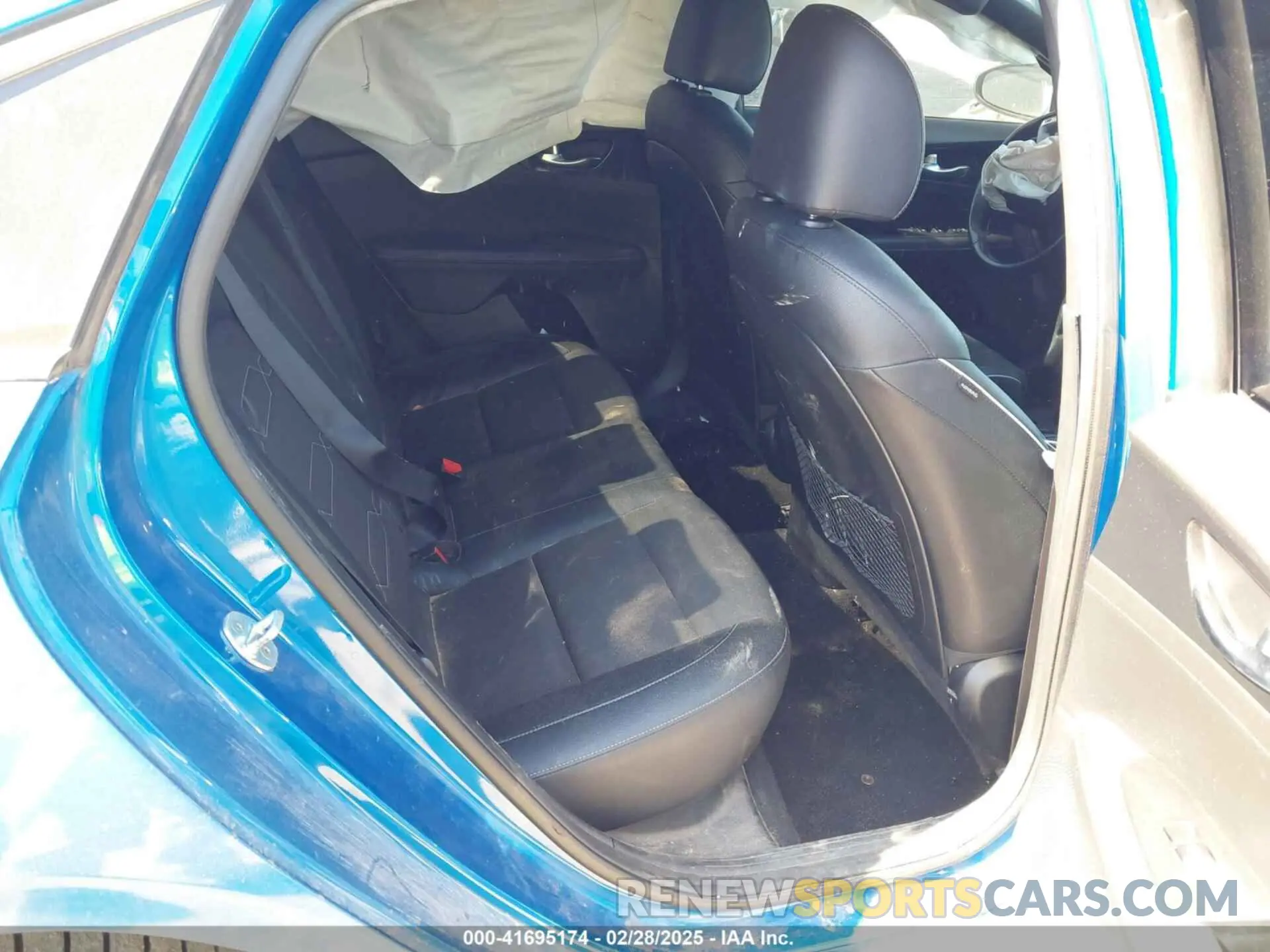 8 Photograph of a damaged car 3KPF54AD1NE491780 KIA FORTE 2022