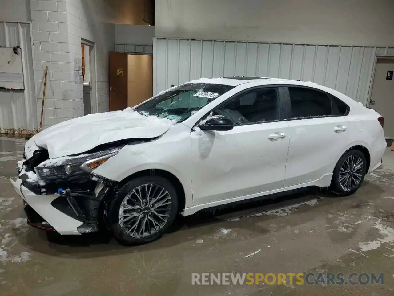 1 Photograph of a damaged car 3KPF54AD1NE512210 KIA FORTE 2022