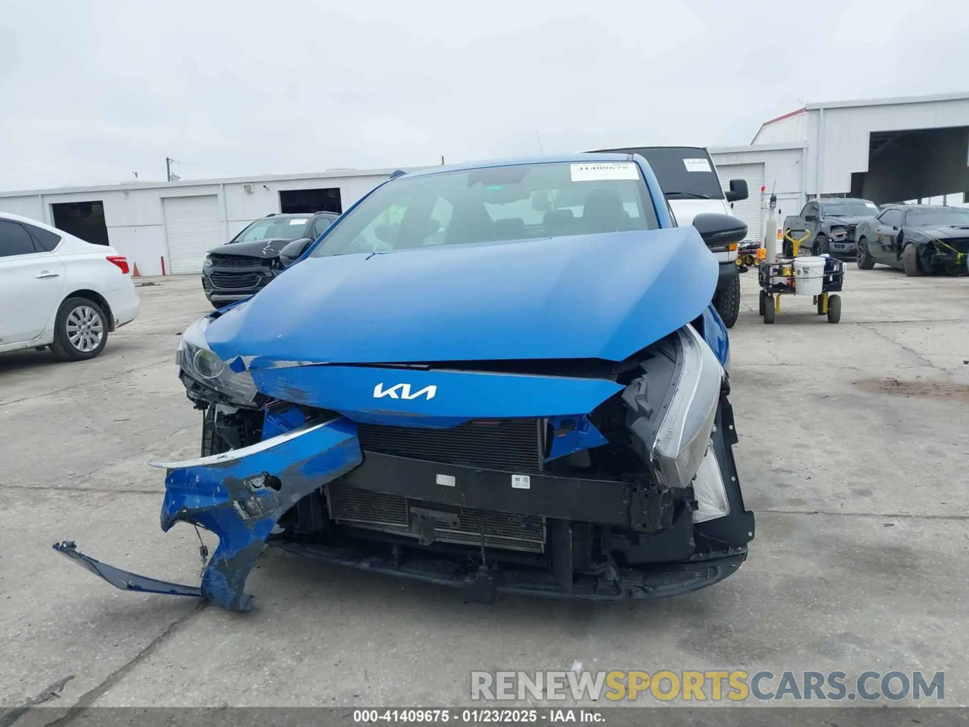 11 Photograph of a damaged car 3KPF54AD2NE444225 KIA FORTE 2022