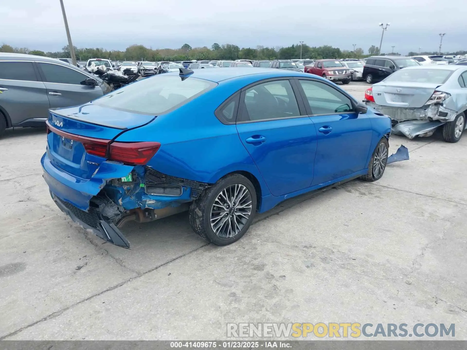 4 Photograph of a damaged car 3KPF54AD2NE444225 KIA FORTE 2022