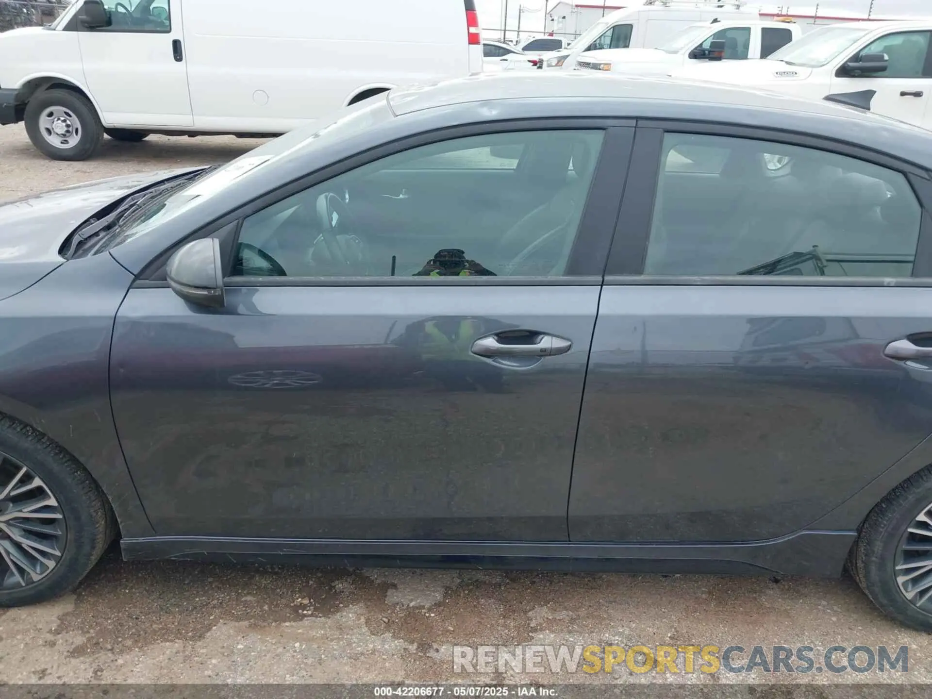14 Photograph of a damaged car 3KPF54AD2NE478780 KIA FORTE 2022