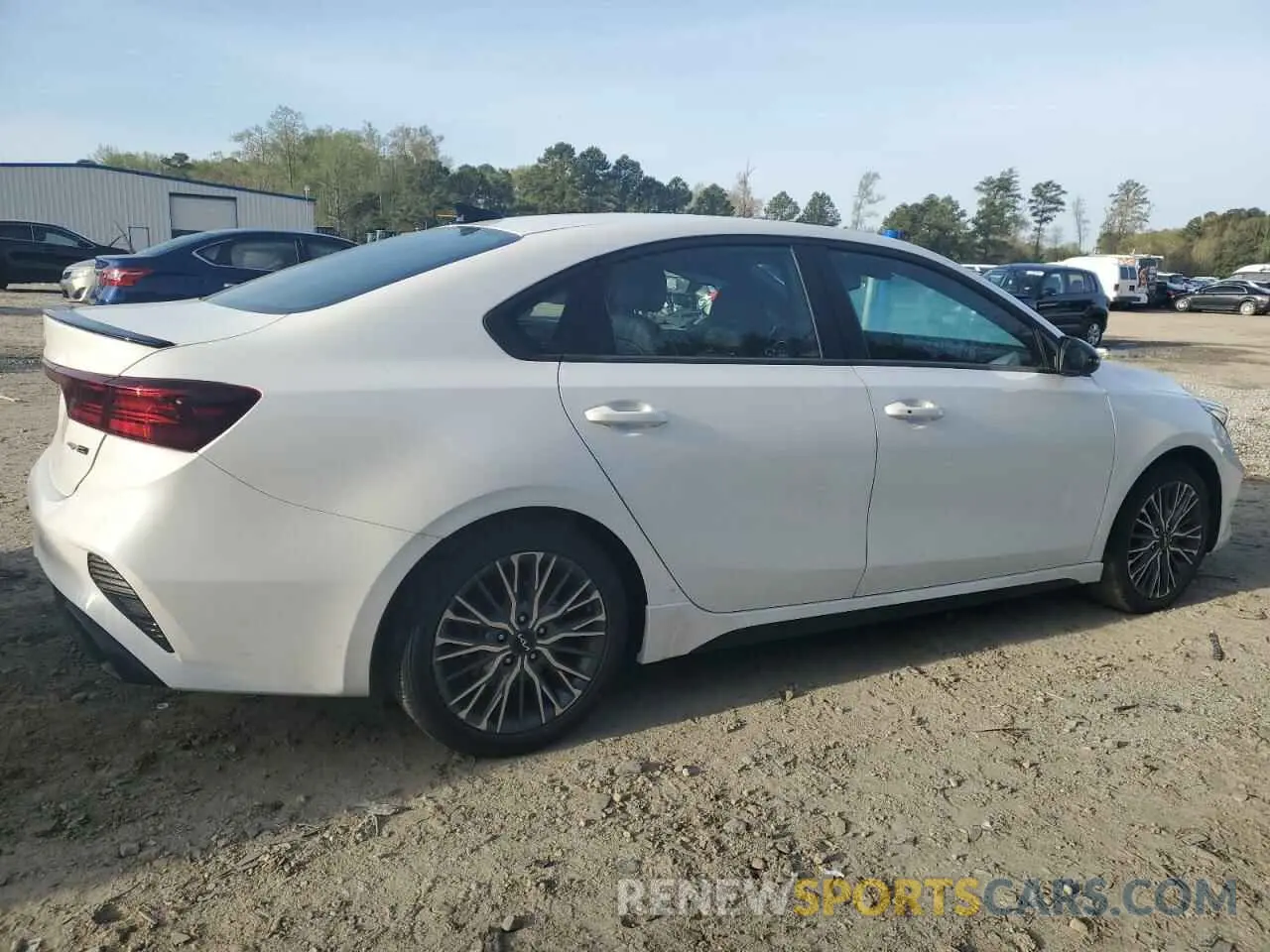 3 Photograph of a damaged car 3KPF54AD3NE455072 KIA FORTE 2022