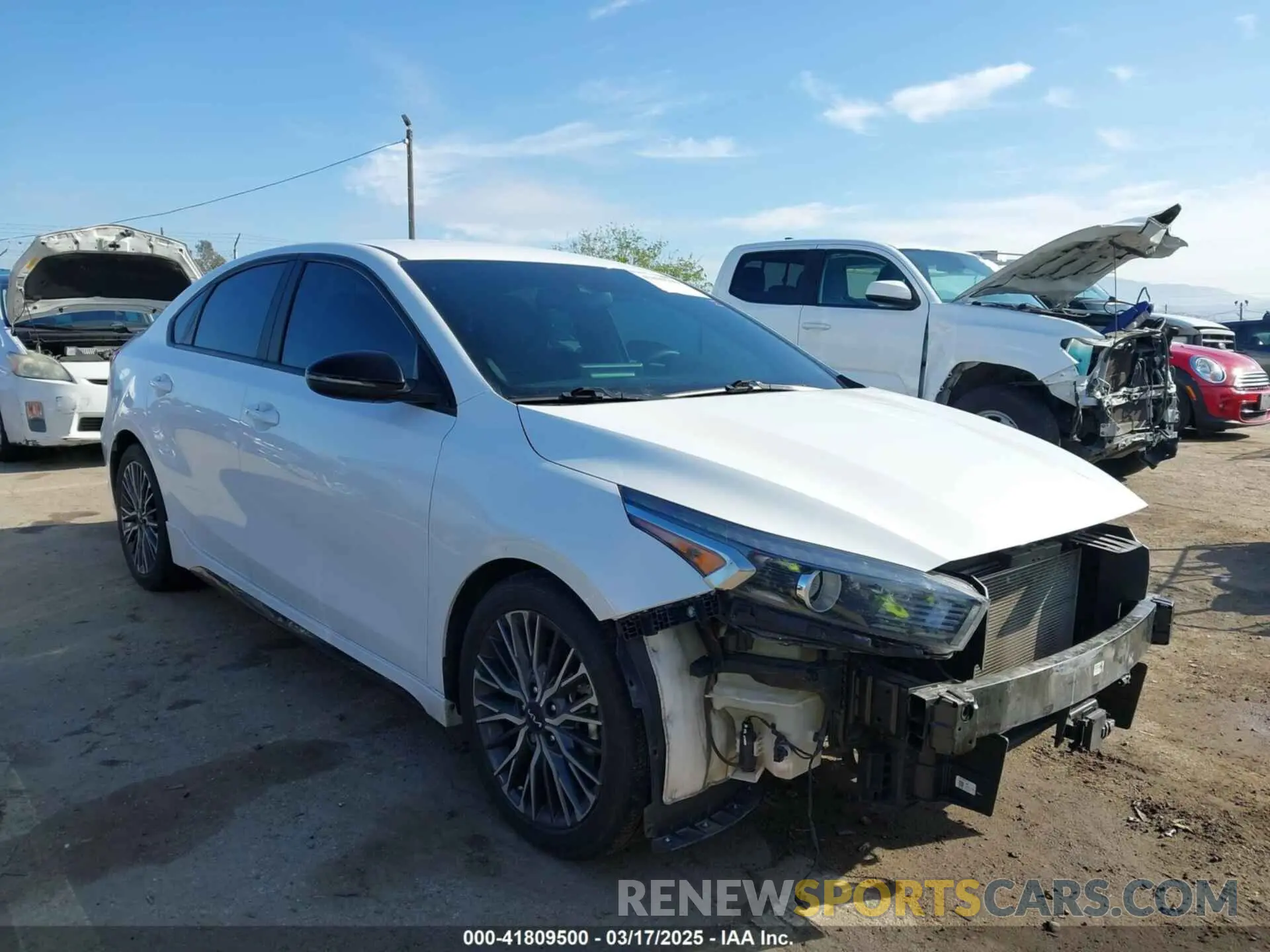 1 Photograph of a damaged car 3KPF54AD3NE498665 KIA FORTE 2022