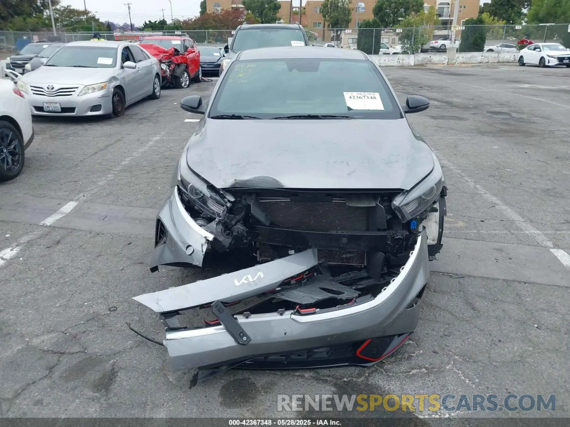 12 Photograph of a damaged car 3KPF54AD4NE433176 KIA FORTE 2022