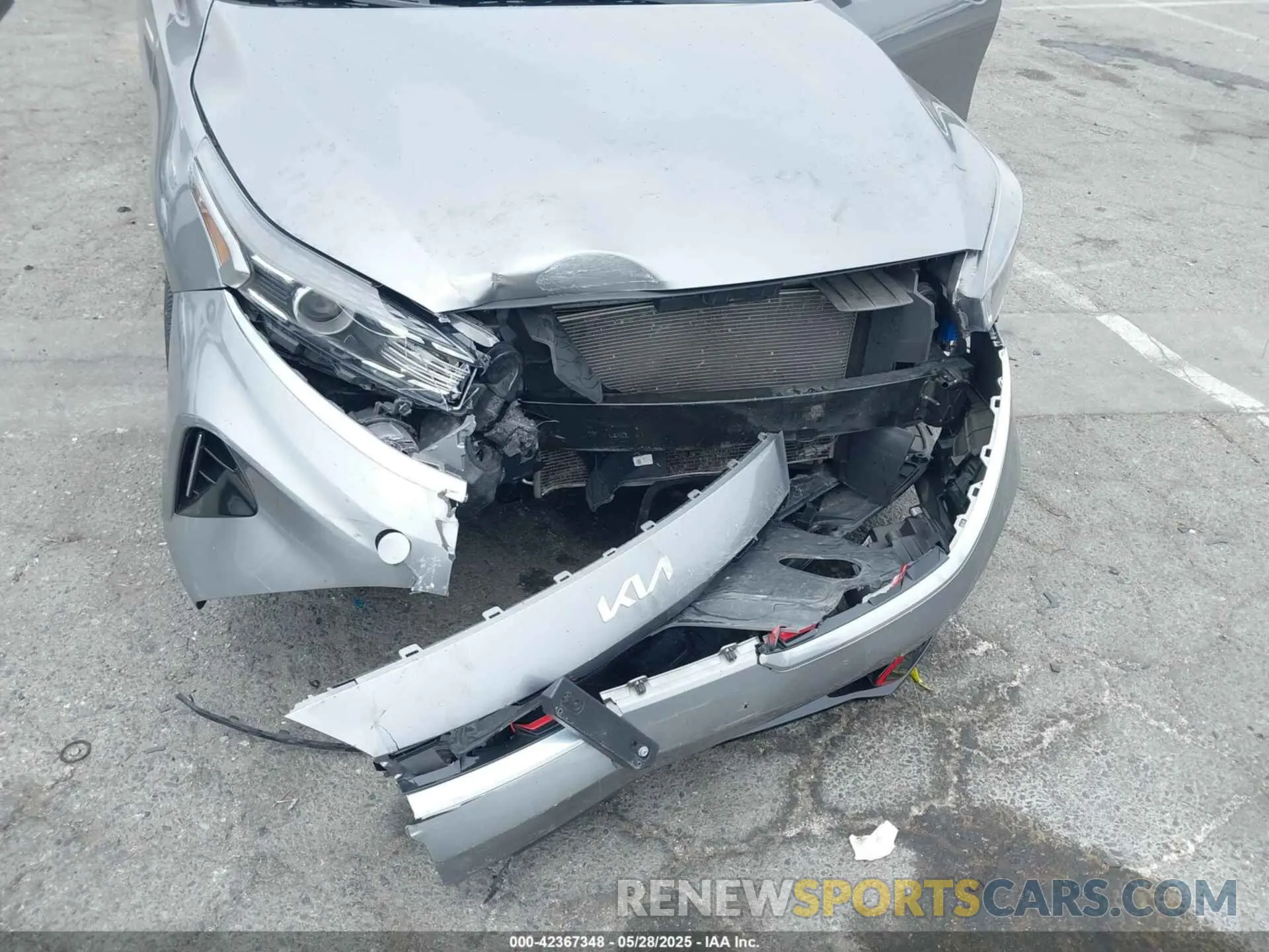 6 Photograph of a damaged car 3KPF54AD4NE433176 KIA FORTE 2022