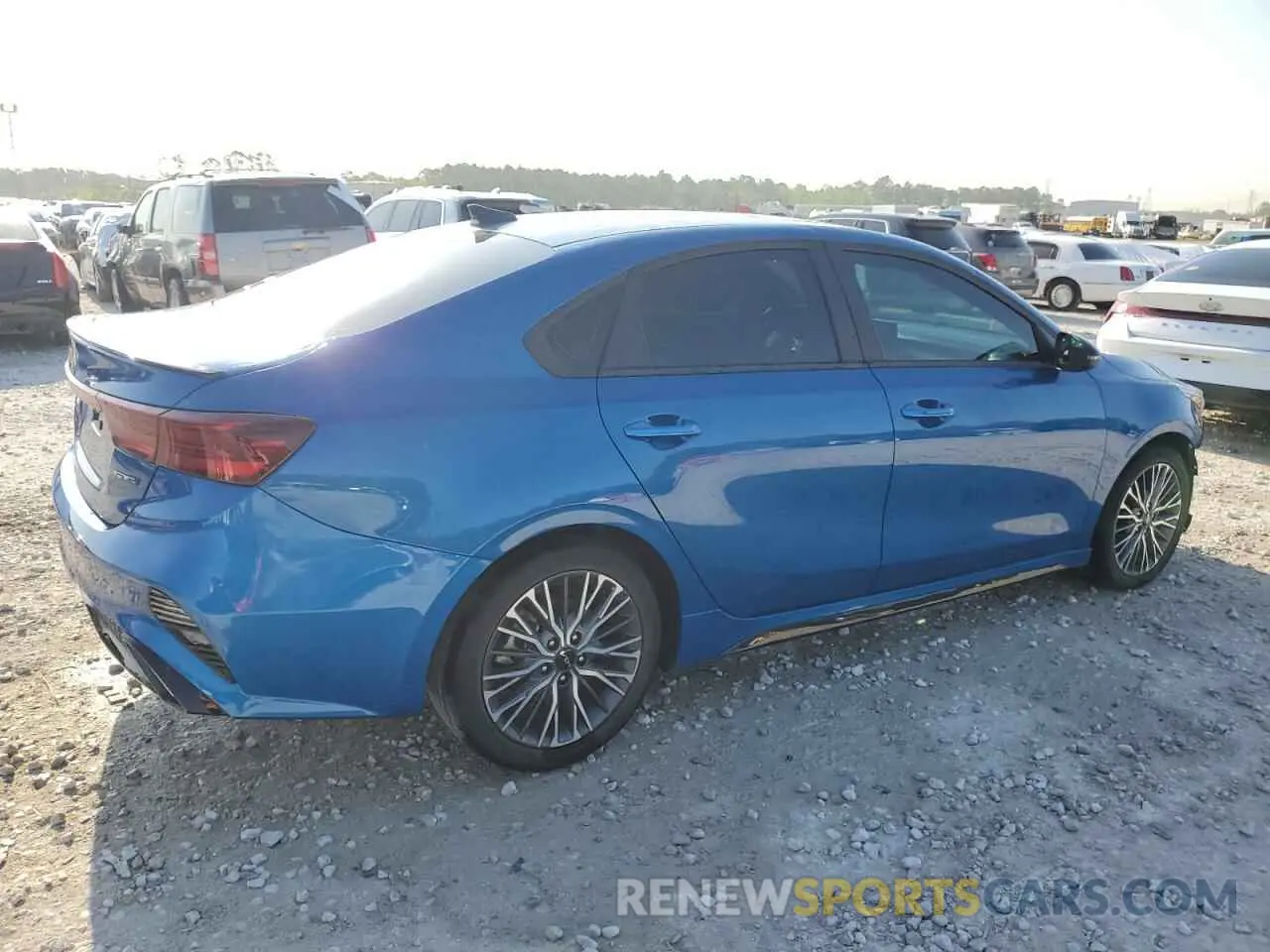 3 Photograph of a damaged car 3KPF54AD4NE479056 KIA FORTE 2022