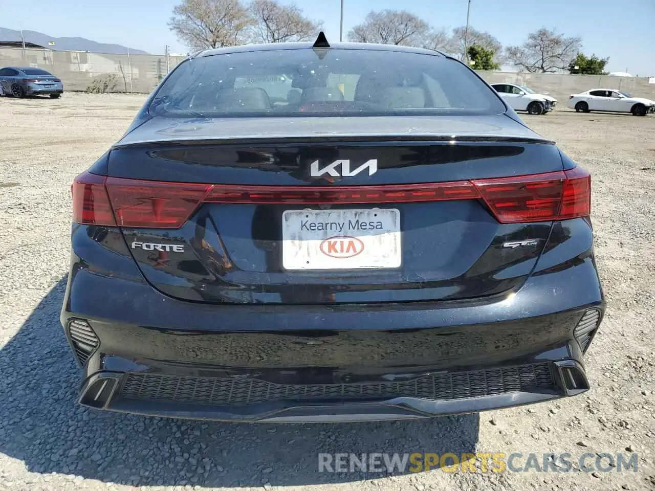 6 Photograph of a damaged car 3KPF54AD5NE489014 KIA FORTE 2022