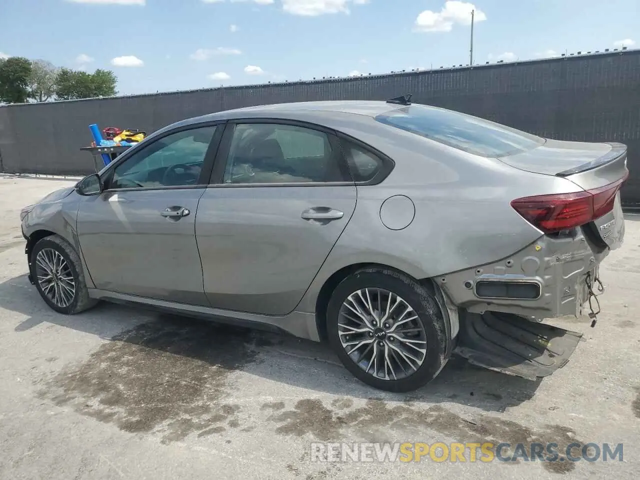 2 Photograph of a damaged car 3KPF54AD6NE430957 KIA FORTE 2022