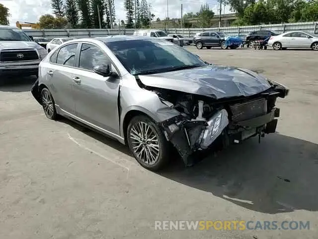 10 Photograph of a damaged car 3KPF54AD6NE470097 KIA FORTE 2022