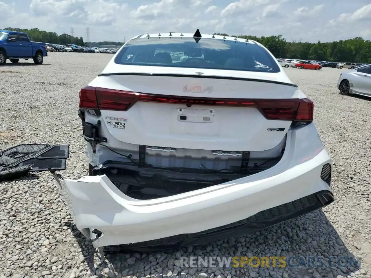 6 Photograph of a damaged car 3KPF54AD6NE507939 KIA FORTE 2022