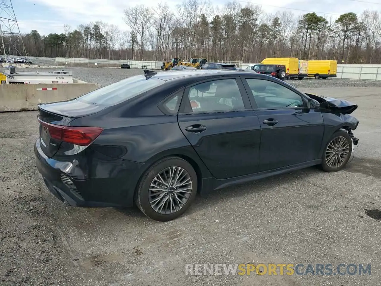 3 Photograph of a damaged car 3KPF54AD6NE509173 KIA FORTE 2022