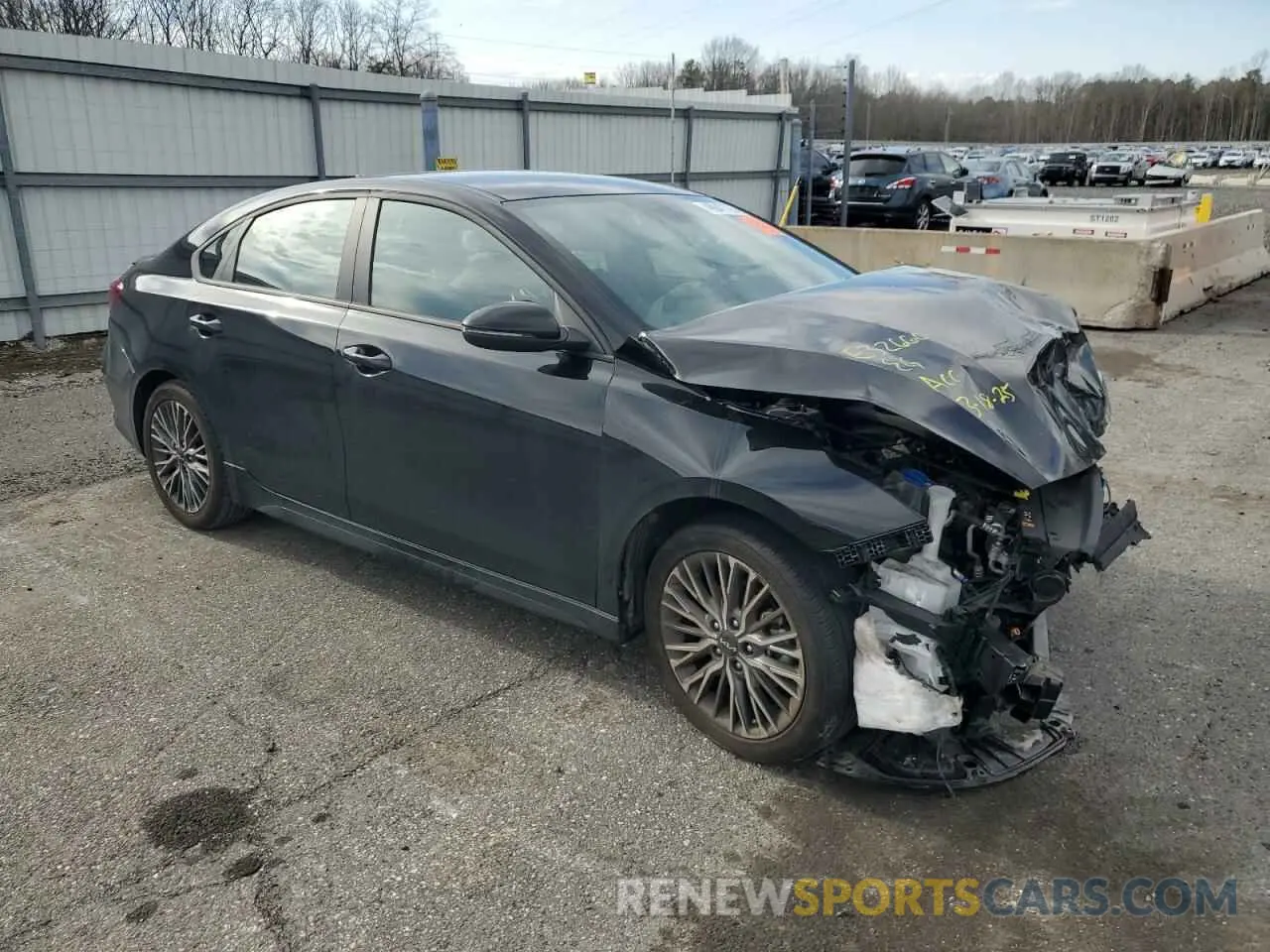 4 Photograph of a damaged car 3KPF54AD6NE509173 KIA FORTE 2022