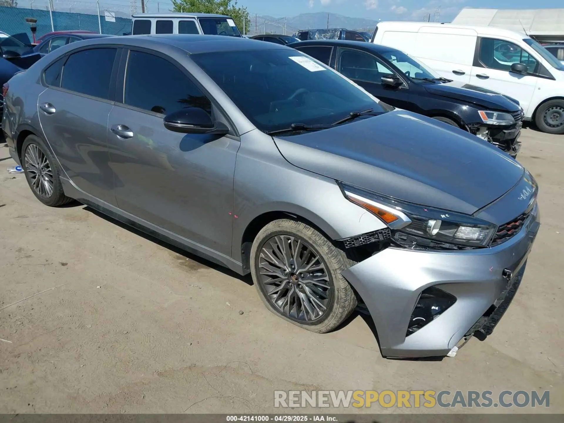 1 Photograph of a damaged car 3KPF54AD7NE439859 KIA FORTE 2022