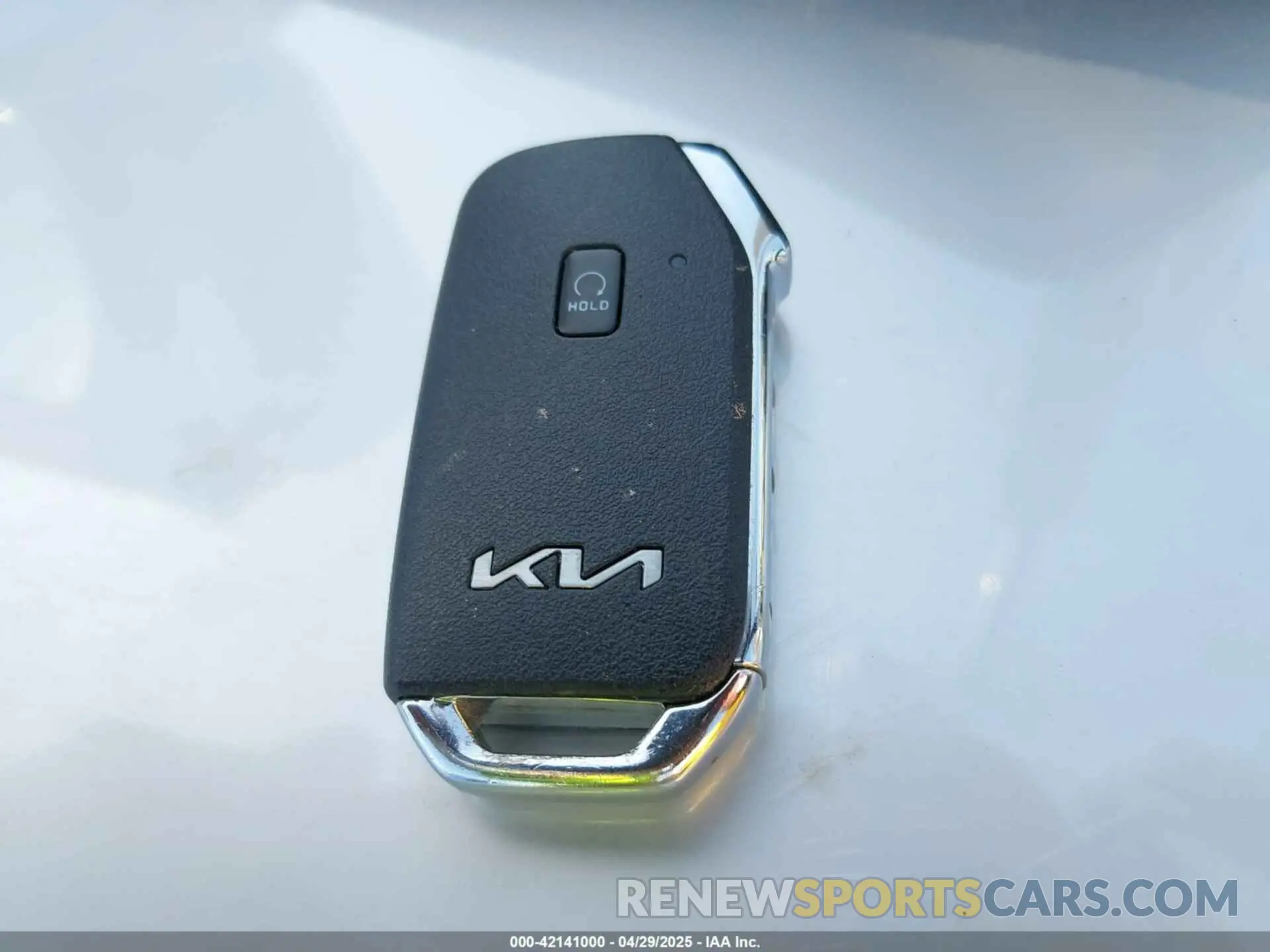 11 Photograph of a damaged car 3KPF54AD7NE439859 KIA FORTE 2022