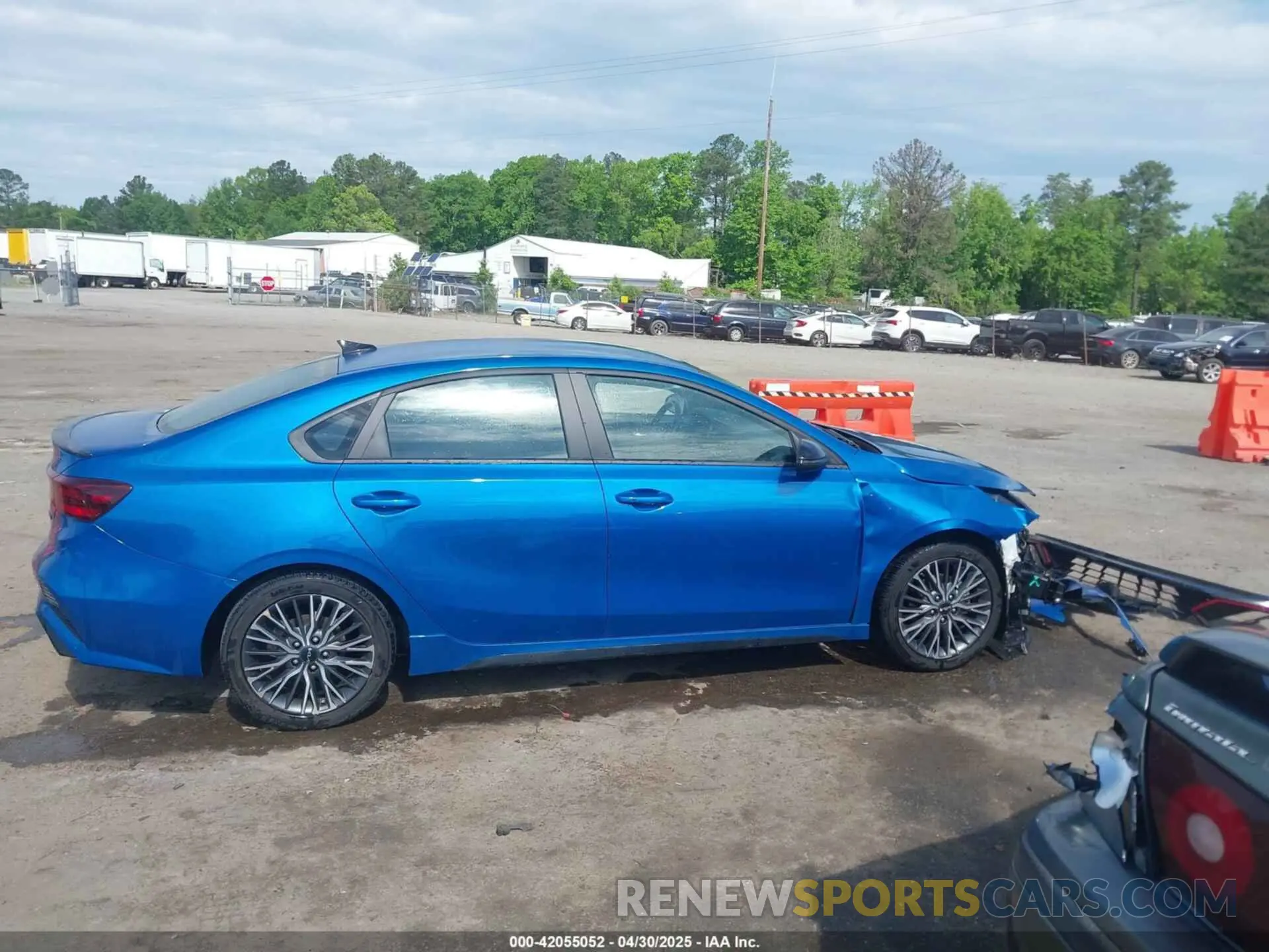 14 Photograph of a damaged car 3KPF54AD7NE442356 KIA FORTE 2022