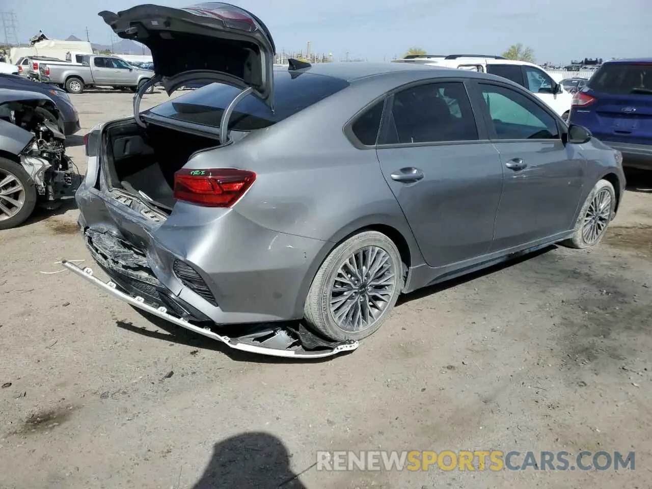 3 Photograph of a damaged car 3KPF54AD7NE507724 KIA FORTE 2022