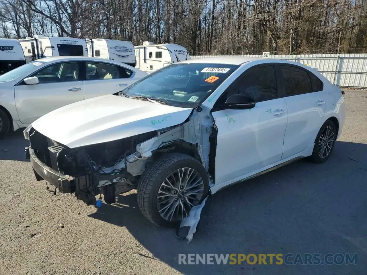 1 Photograph of a damaged car 3KPF54AD8NE439210 KIA FORTE 2022