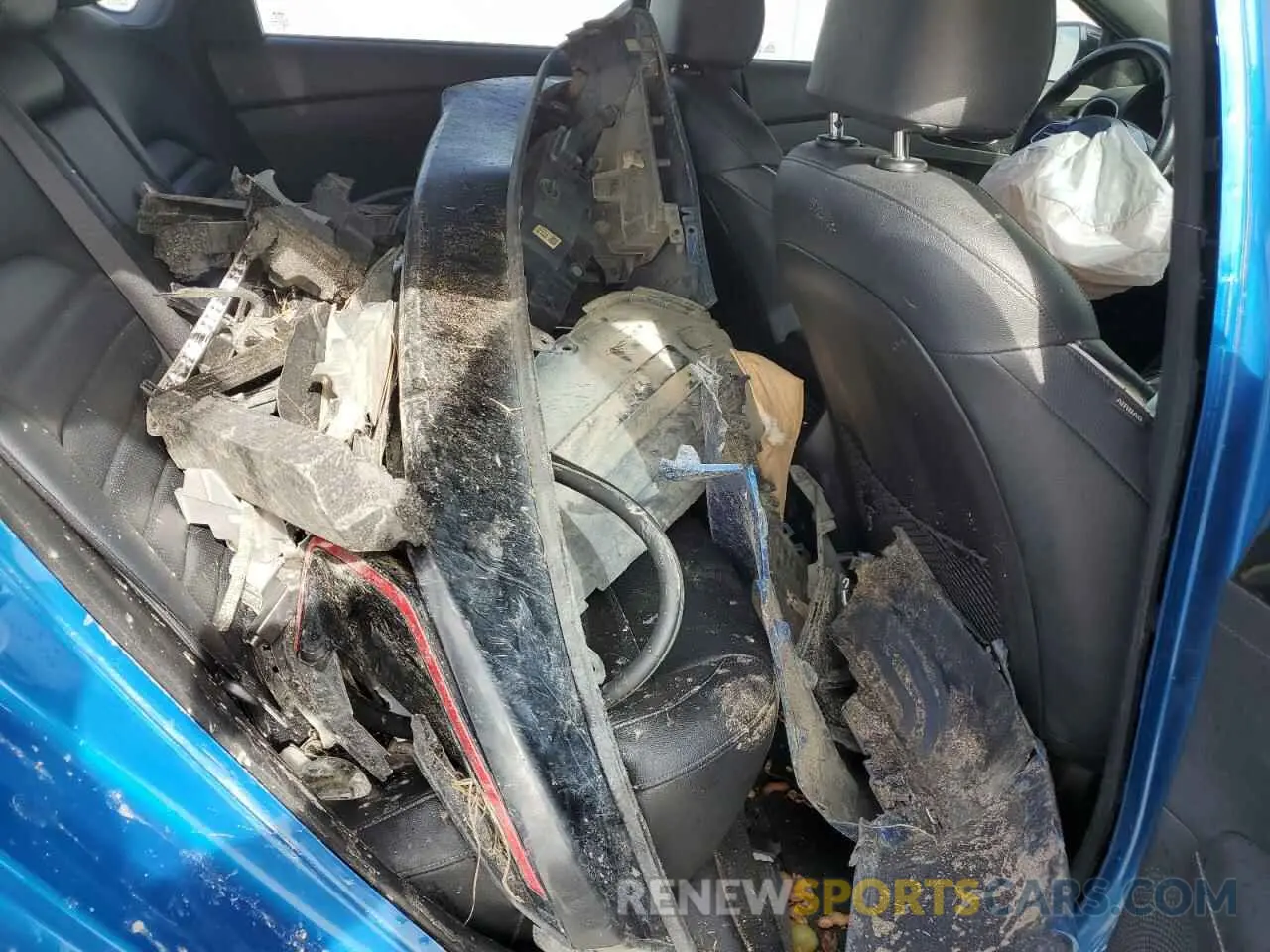 11 Photograph of a damaged car 3KPF54AD9NE450006 KIA FORTE 2022