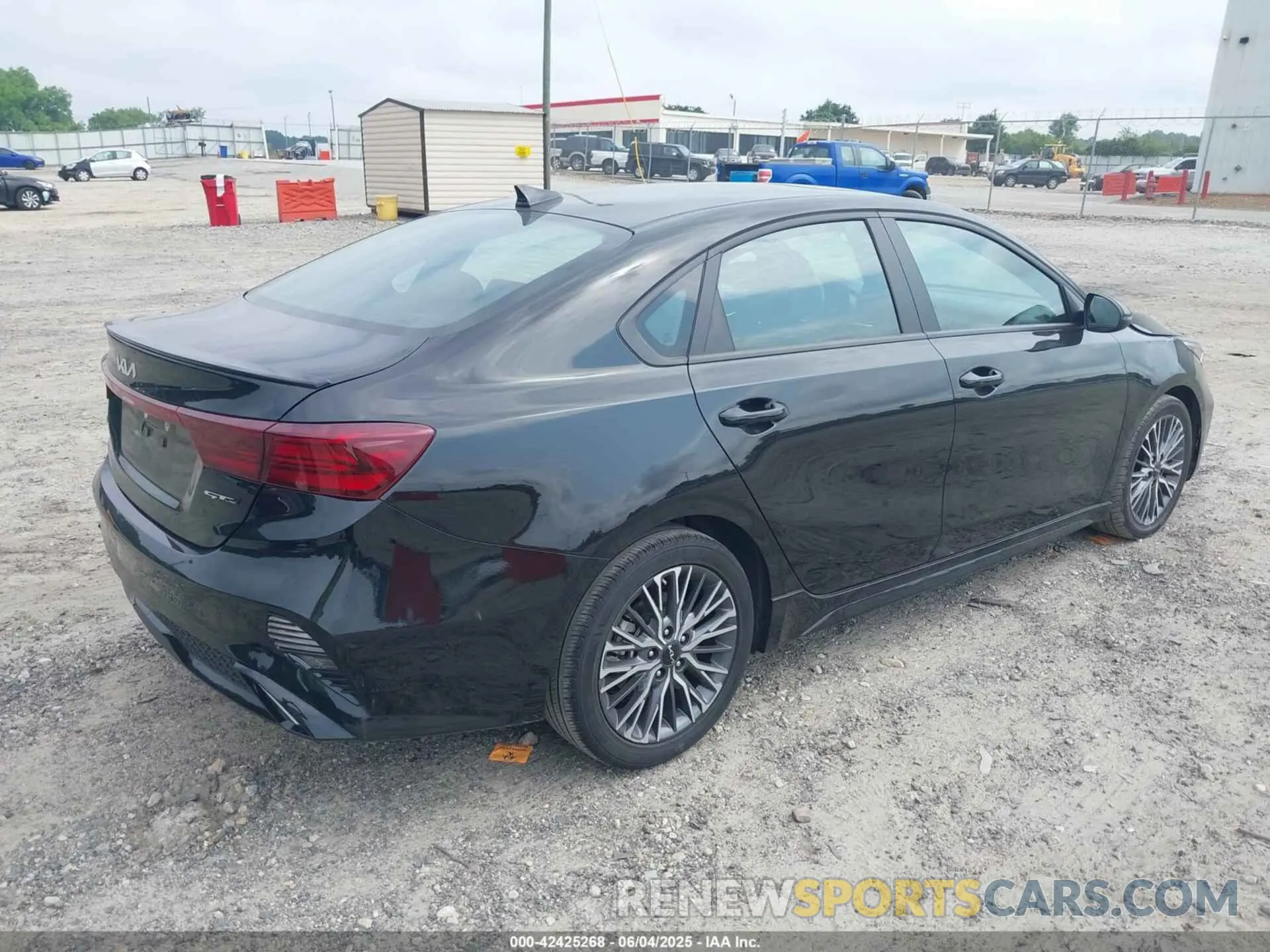 4 Photograph of a damaged car 3KPF54AD9NE458980 KIA FORTE 2022