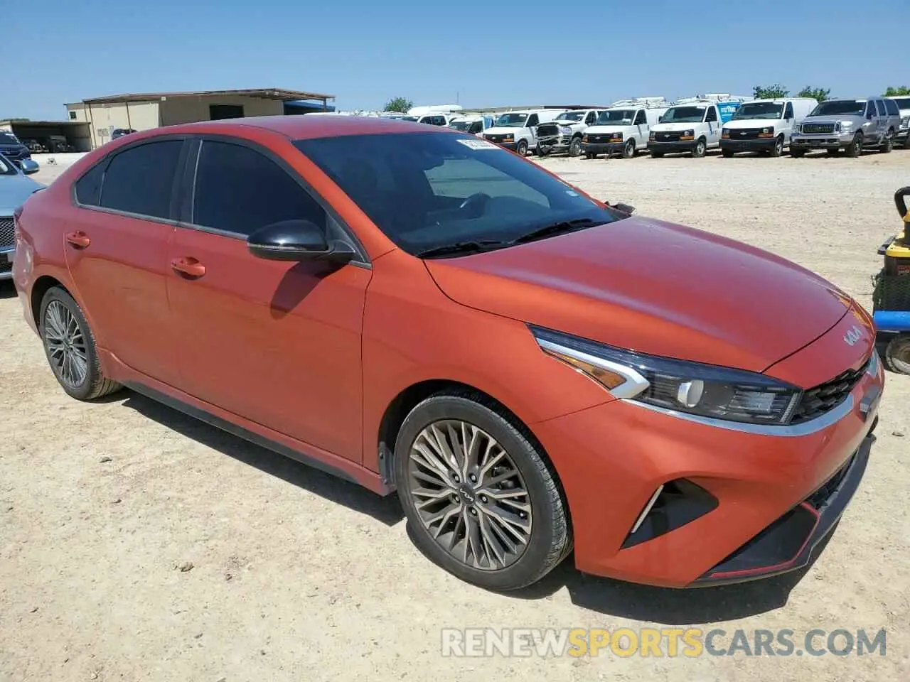 4 Photograph of a damaged car 3KPF54ADXNE435286 KIA FORTE 2022