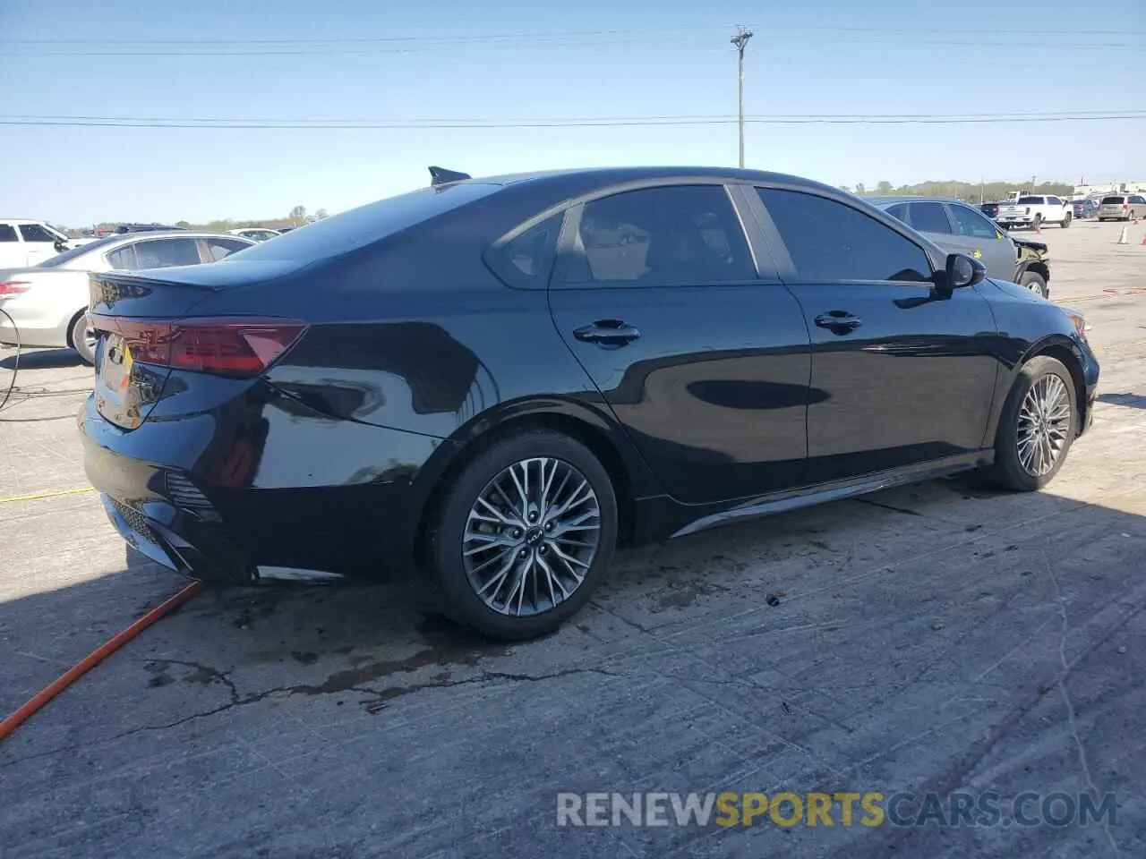 3 Photograph of a damaged car 3KPF54ADXNE449043 KIA FORTE 2022