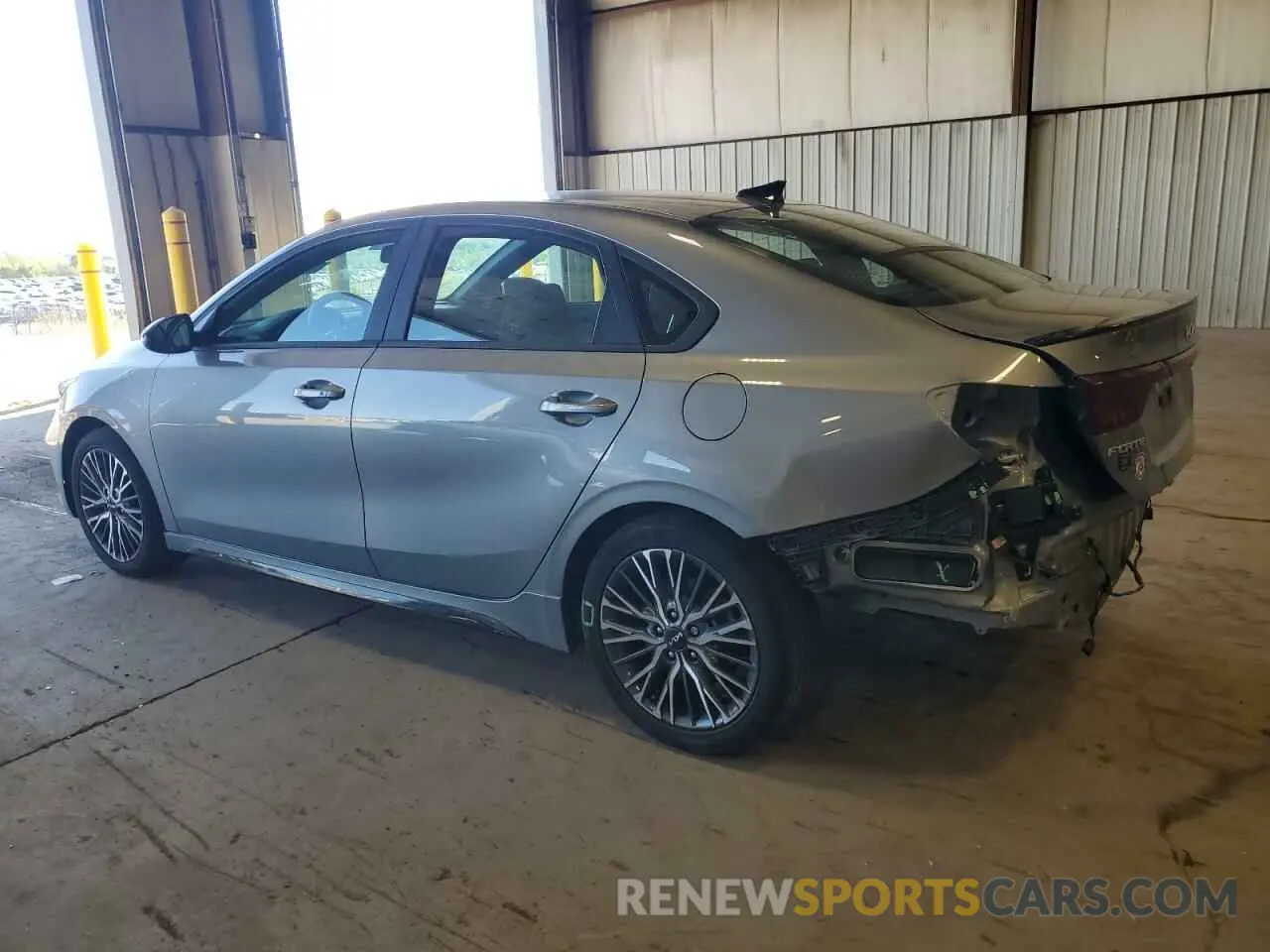 2 Photograph of a damaged car 3KPF54ADXNE471155 KIA FORTE 2022