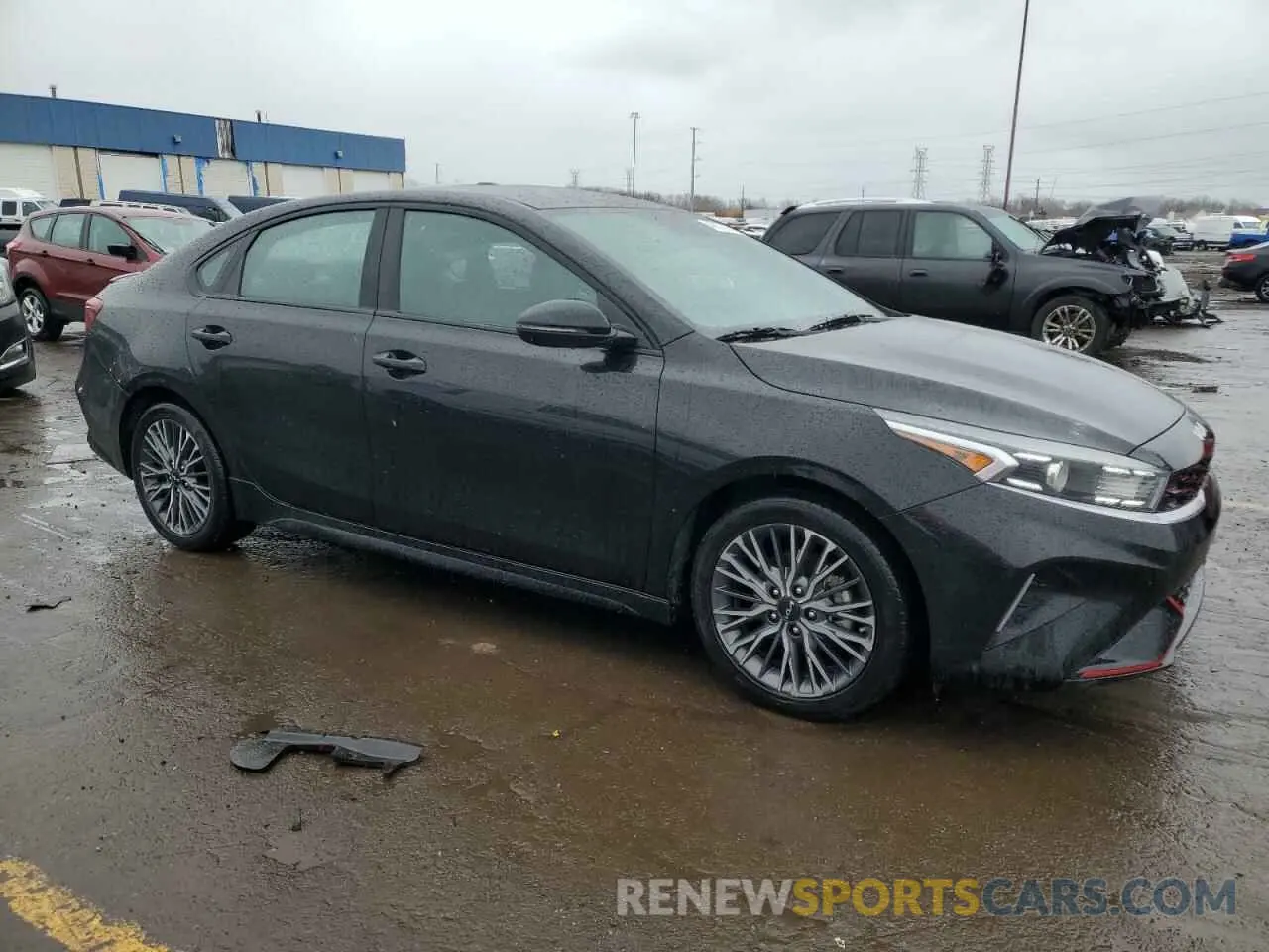 4 Photograph of a damaged car 3KPF54ADXNE480910 KIA FORTE 2022