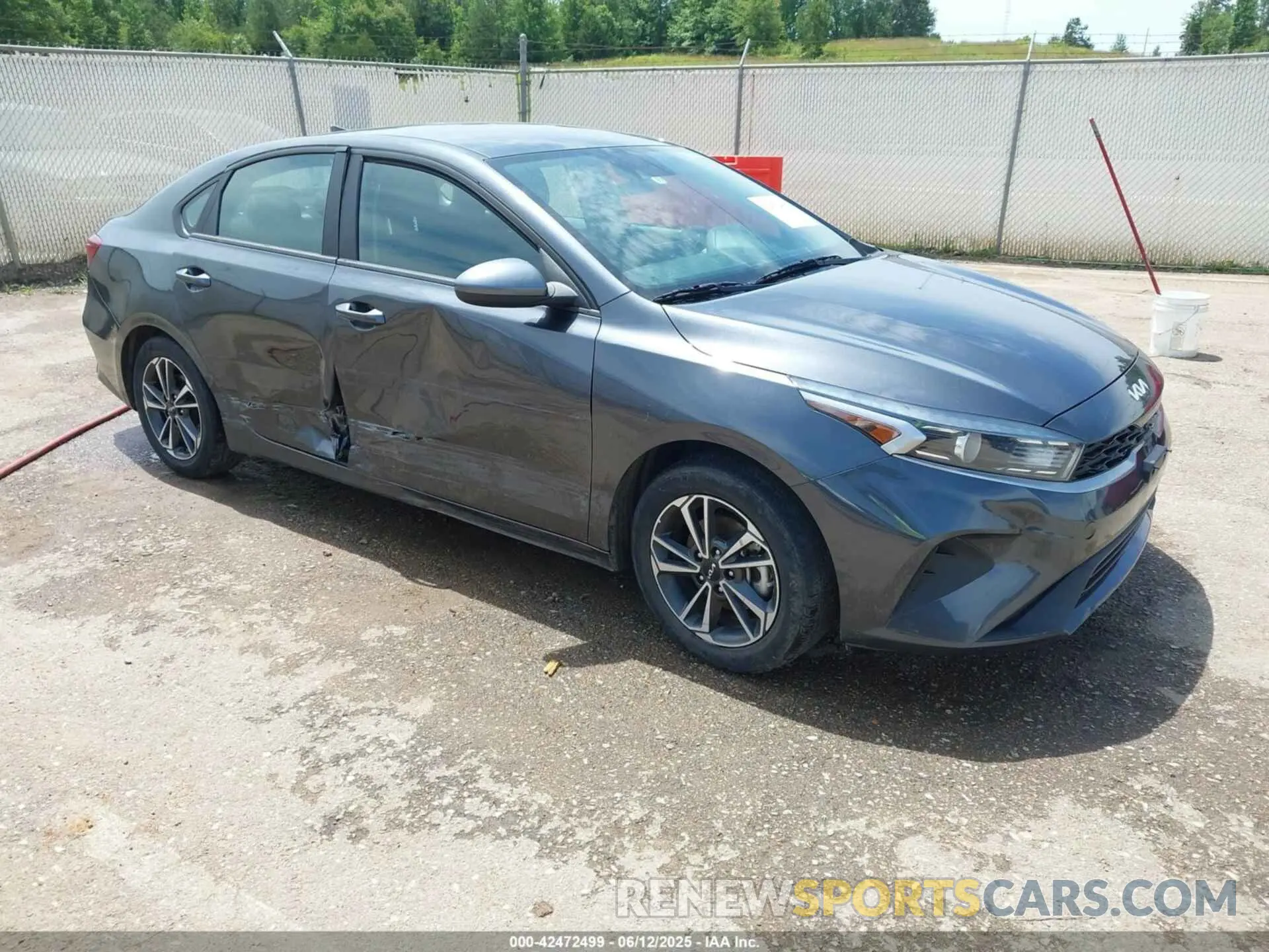 1 Photograph of a damaged car 3KPF24AD0PE509052 KIA FORTE 2023