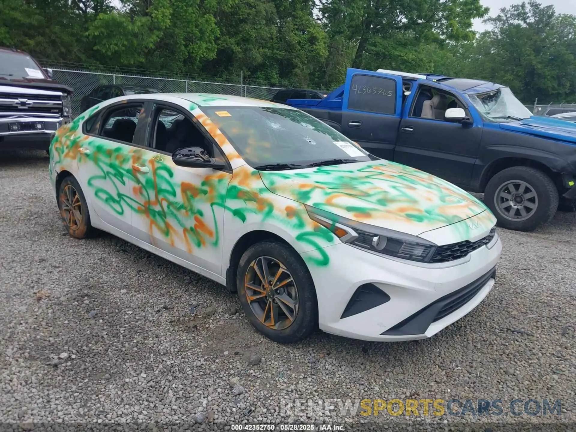 1 Photograph of a damaged car 3KPF24AD0PE552371 KIA FORTE 2023