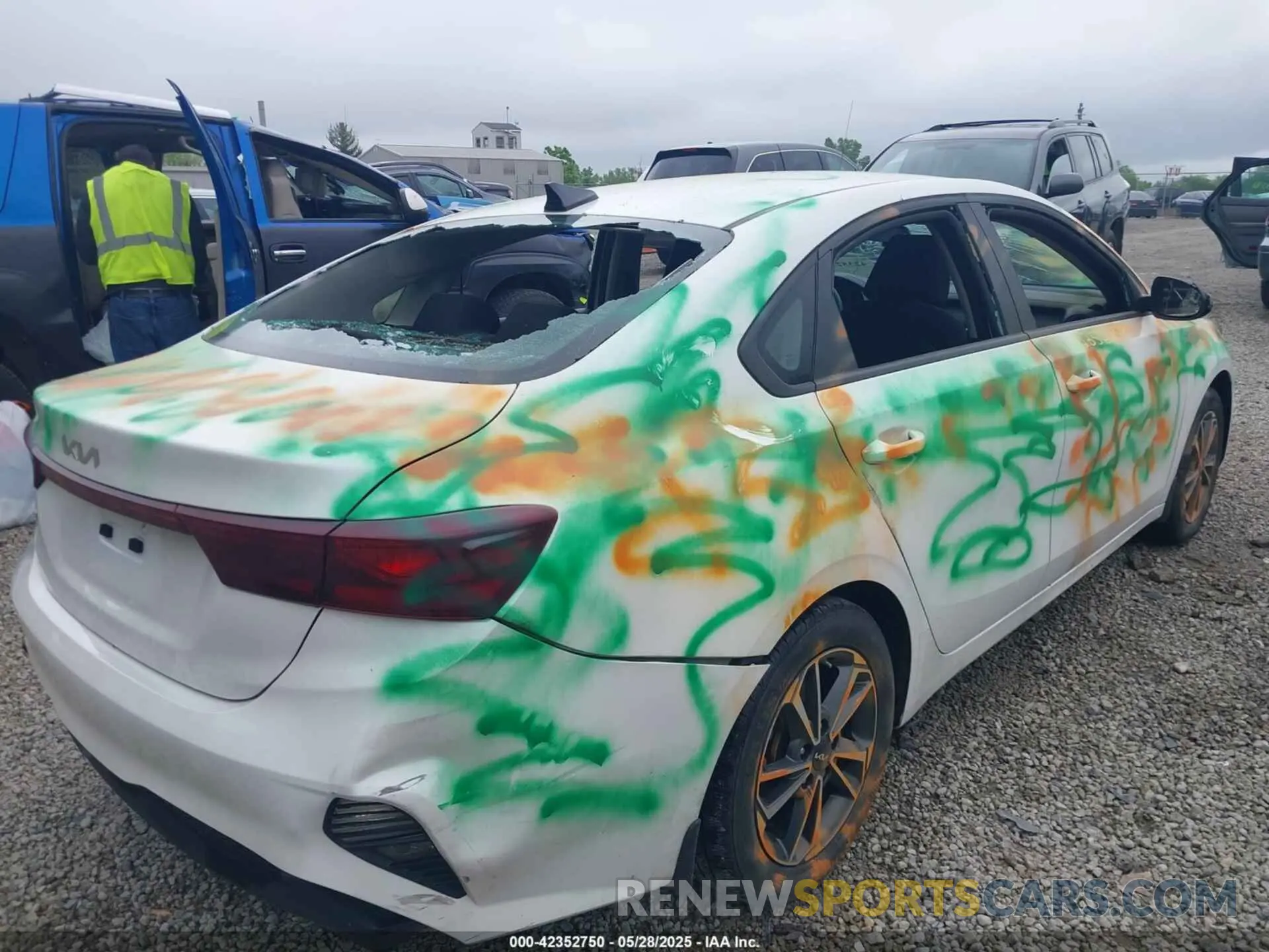 20 Photograph of a damaged car 3KPF24AD0PE552371 KIA FORTE 2023