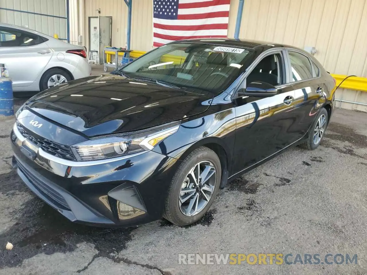 1 Photograph of a damaged car 3KPF24AD0PE555111 KIA FORTE 2023
