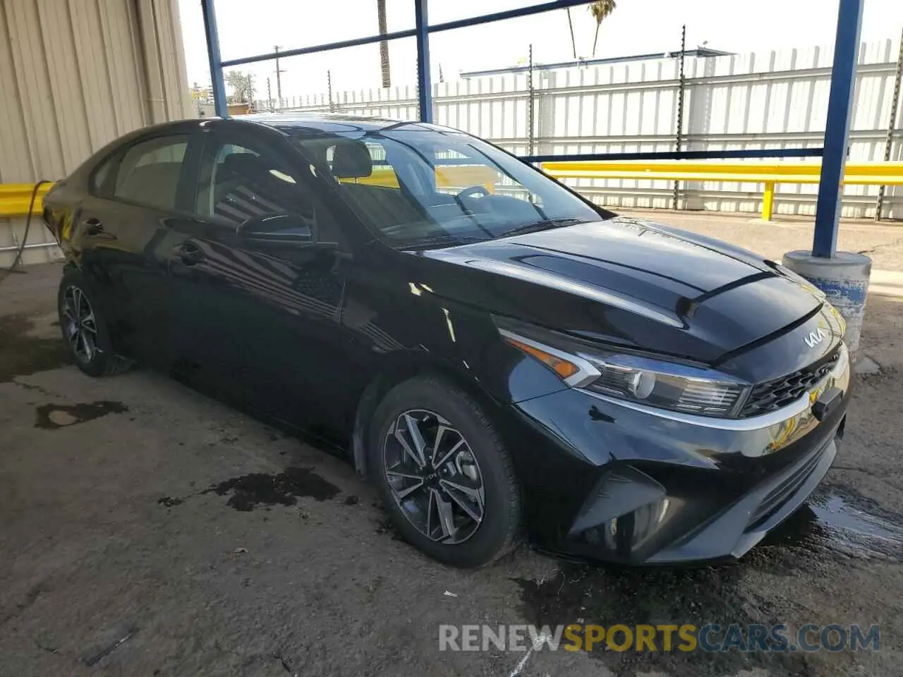 4 Photograph of a damaged car 3KPF24AD0PE555111 KIA FORTE 2023