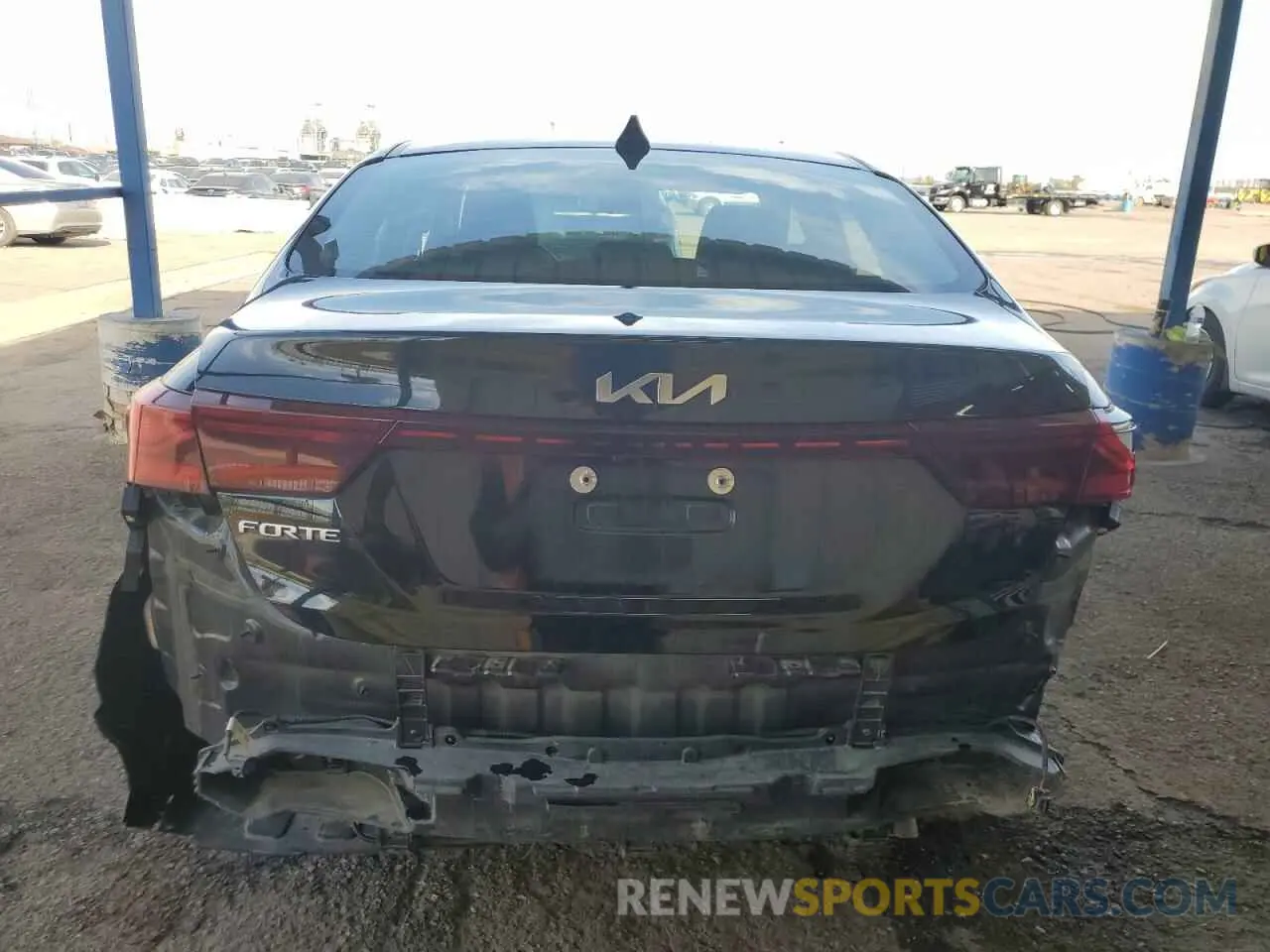 6 Photograph of a damaged car 3KPF24AD0PE555111 KIA FORTE 2023