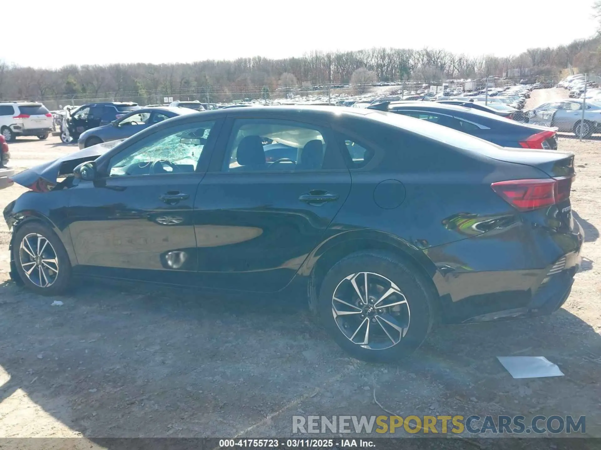 13 Photograph of a damaged car 3KPF24AD0PE569770 KIA FORTE 2023