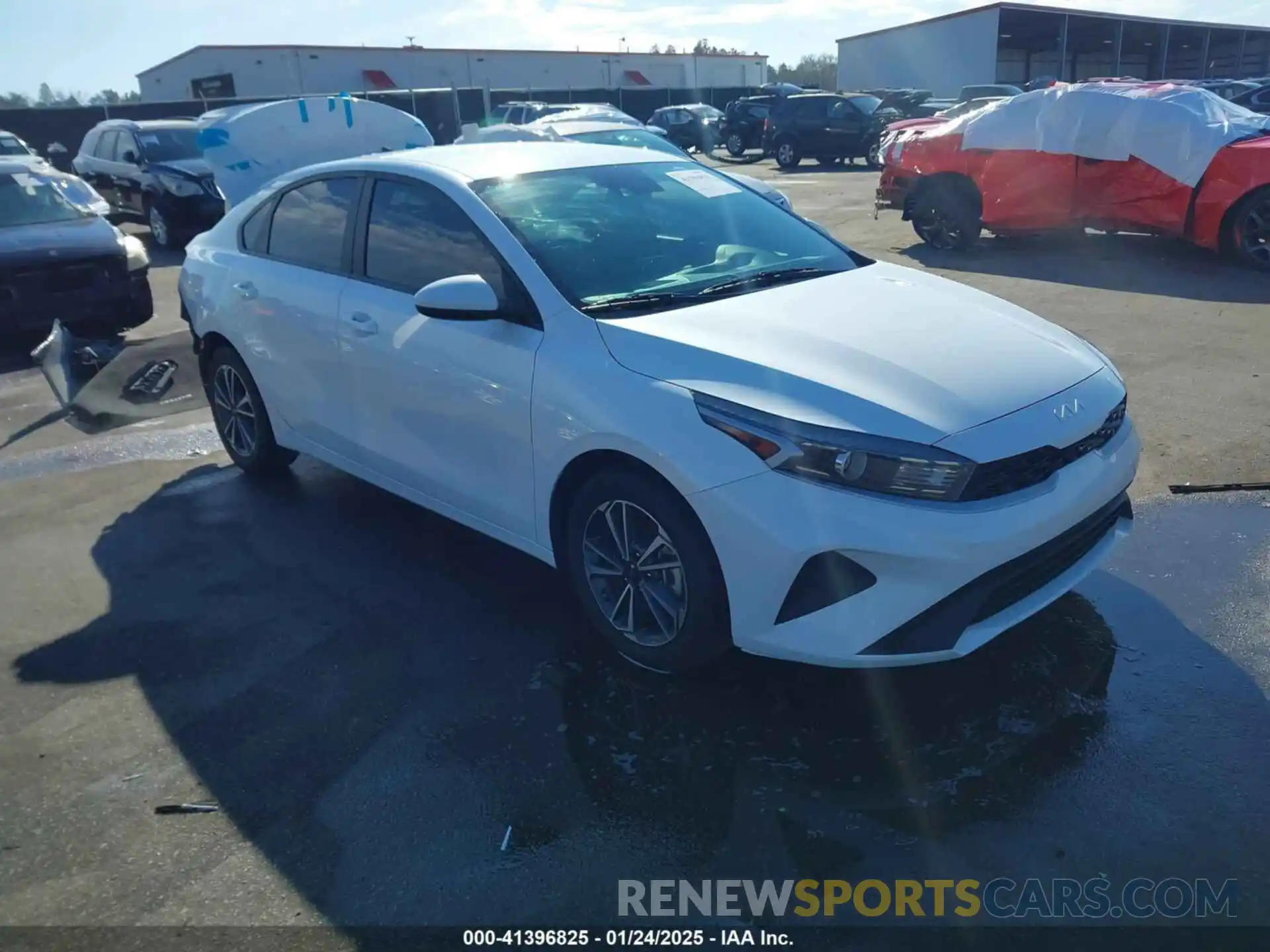 1 Photograph of a damaged car 3KPF24AD0PE573415 KIA FORTE 2023