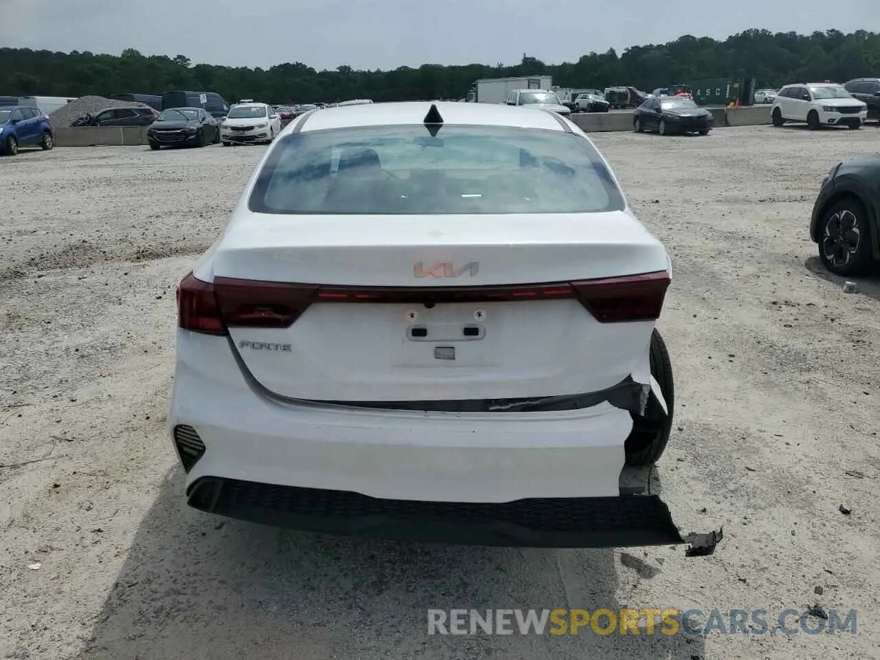 6 Photograph of a damaged car 3KPF24AD0PE589047 KIA FORTE 2023
