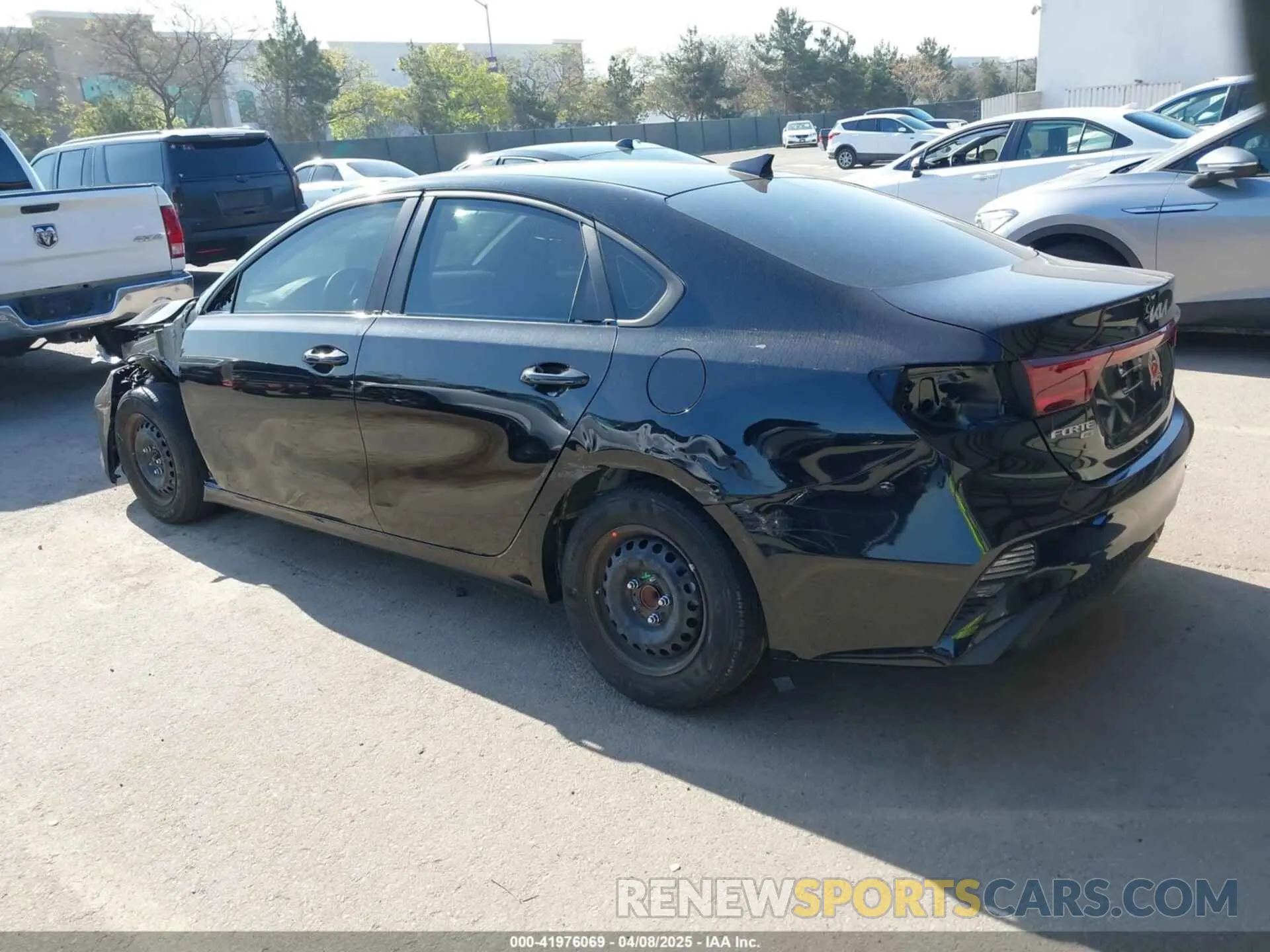3 Photograph of a damaged car 3KPF24AD0PE635654 KIA FORTE 2023