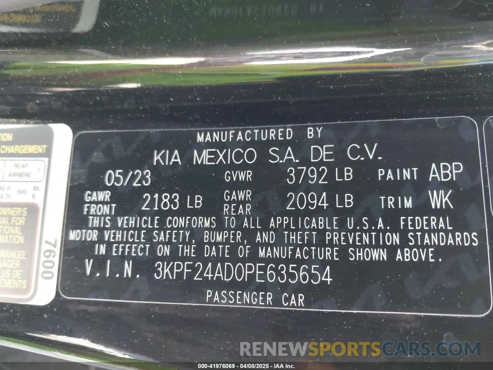 9 Photograph of a damaged car 3KPF24AD0PE635654 KIA FORTE 2023
