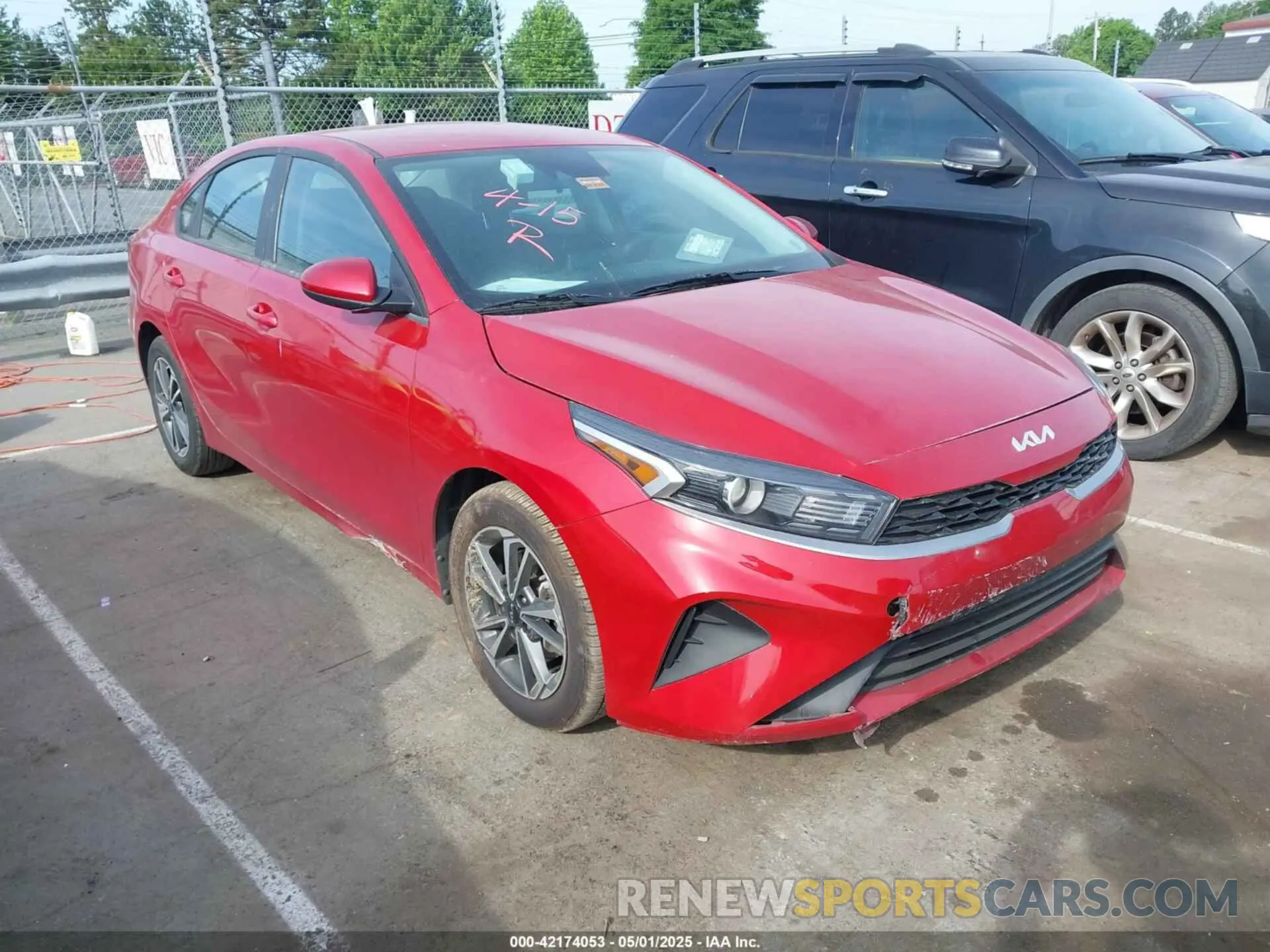 1 Photograph of a damaged car 3KPF24AD0PE640546 KIA FORTE 2023
