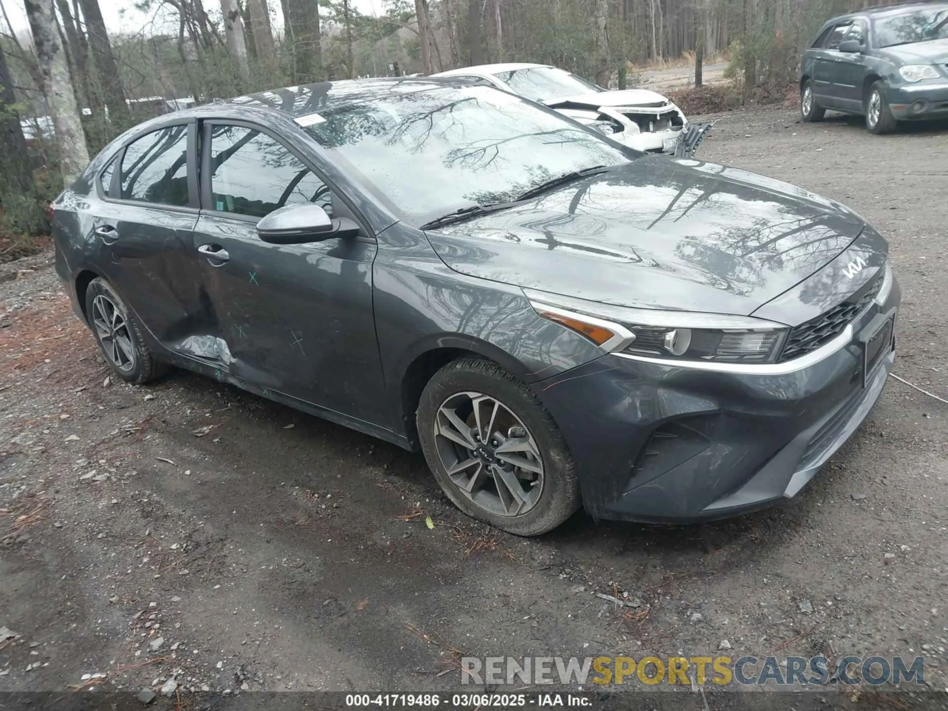 1 Photograph of a damaged car 3KPF24AD0PE642314 KIA FORTE 2023