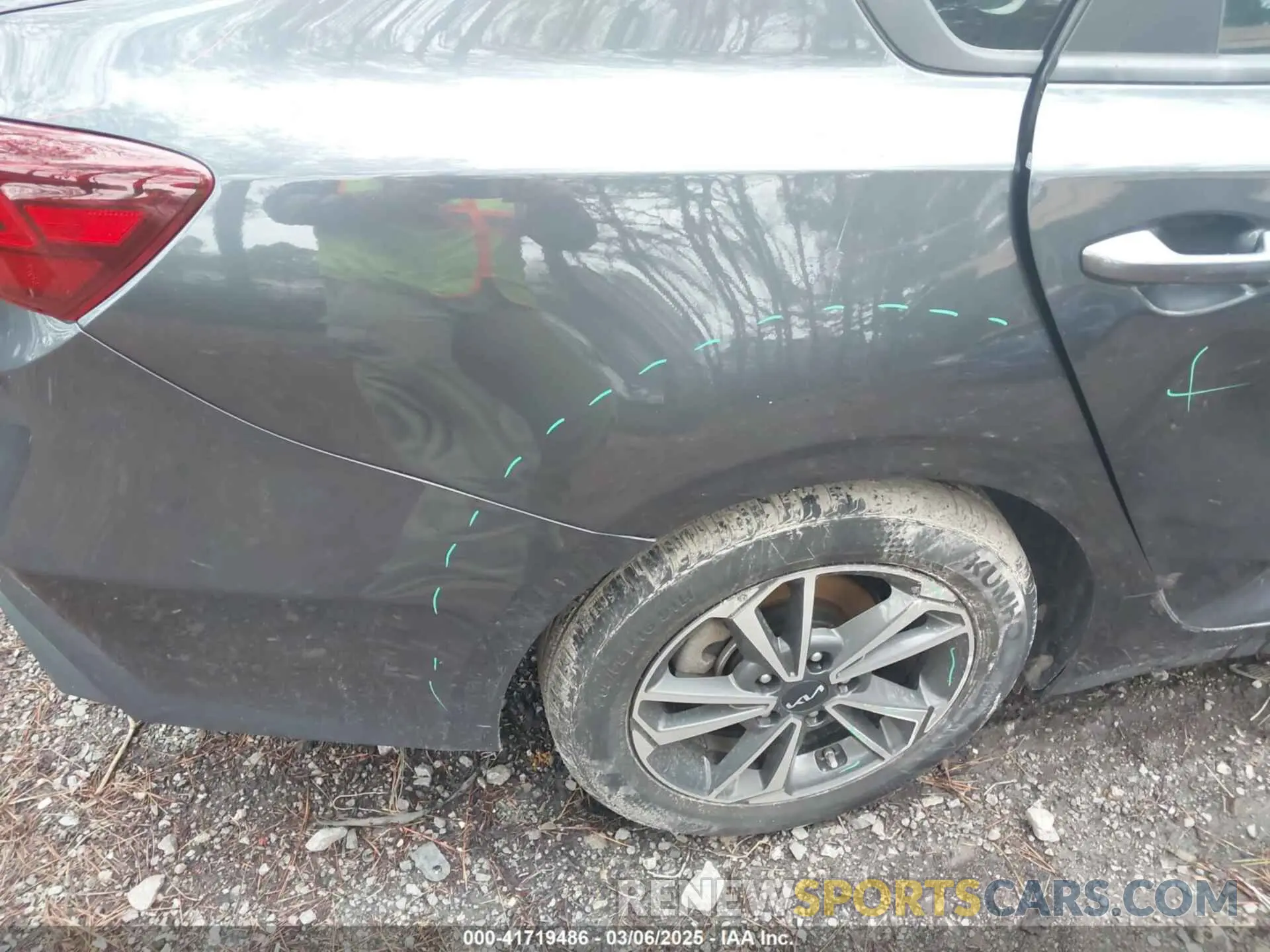 6 Photograph of a damaged car 3KPF24AD0PE642314 KIA FORTE 2023
