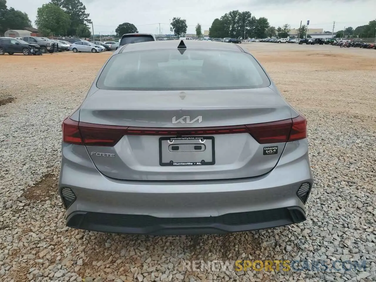 6 Photograph of a damaged car 3KPF24AD0PE663731 KIA FORTE 2023